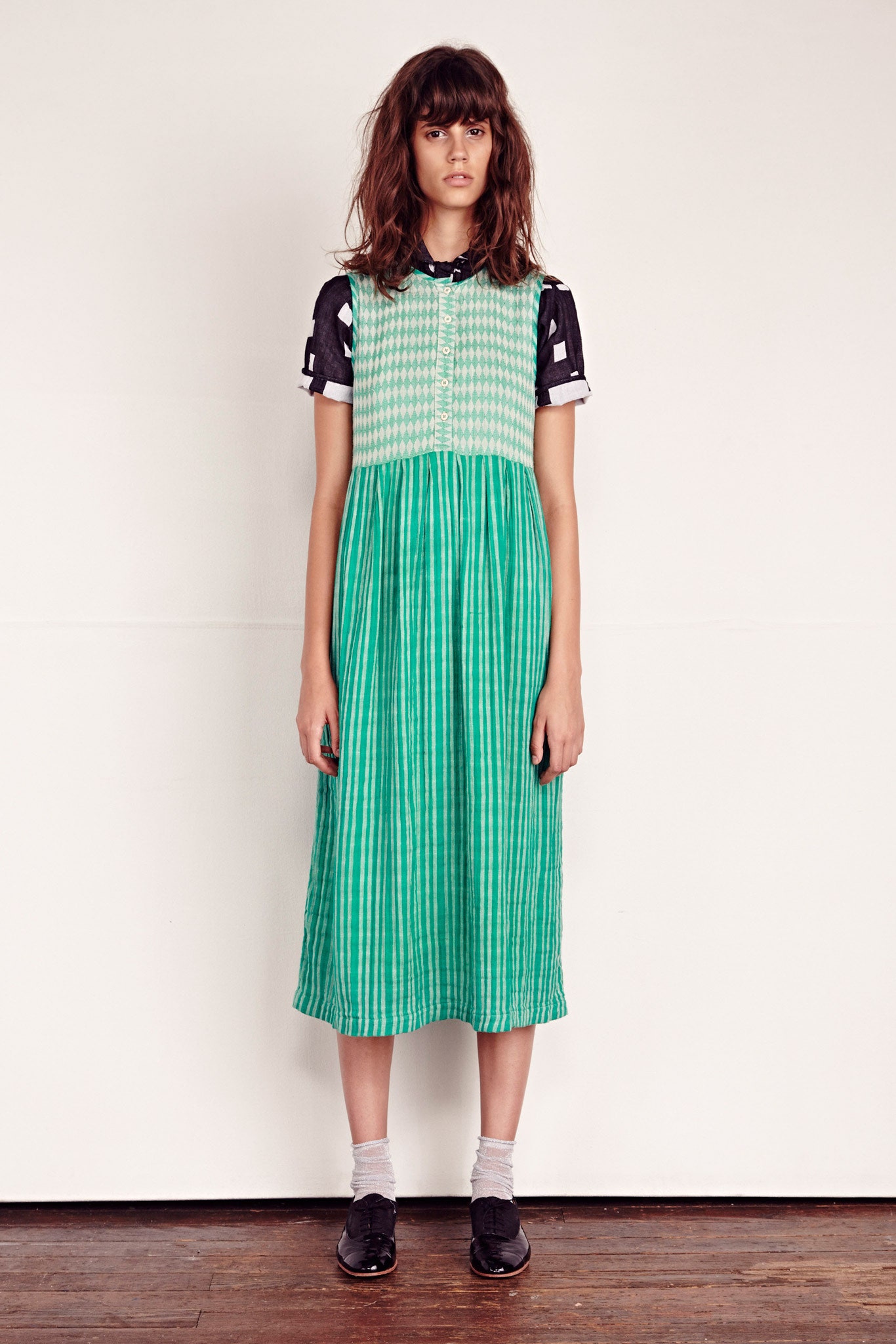 green relaxed midi dress