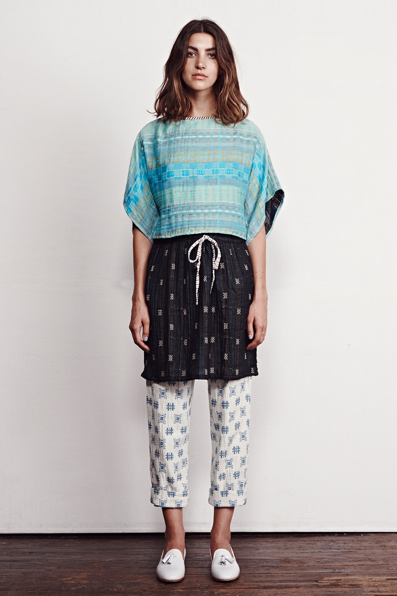 blue cotton relaxed top with printed pants