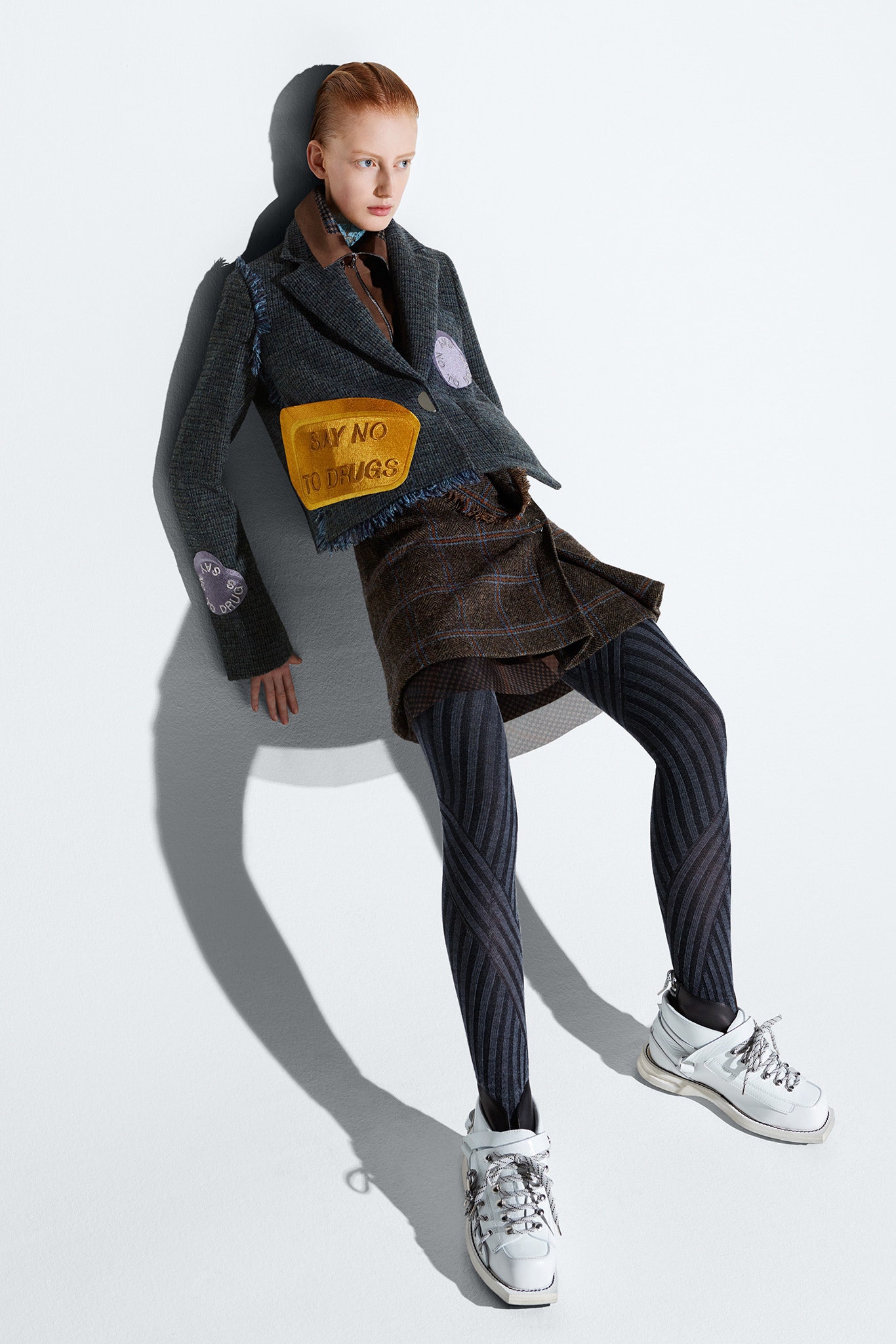 black tweed long-sleeve collared structured buttoned embroidered jacket