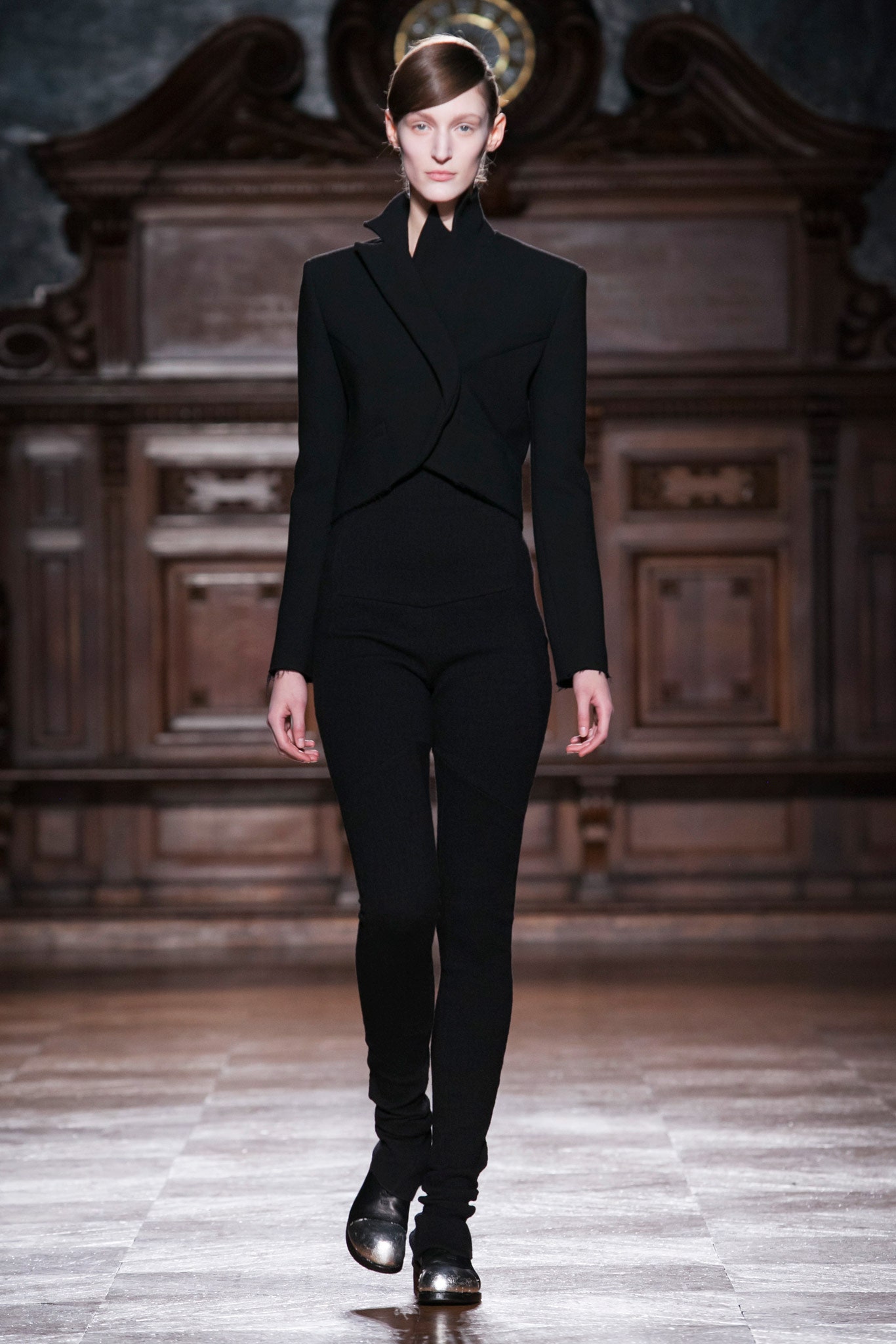 black fitted blazer and pants