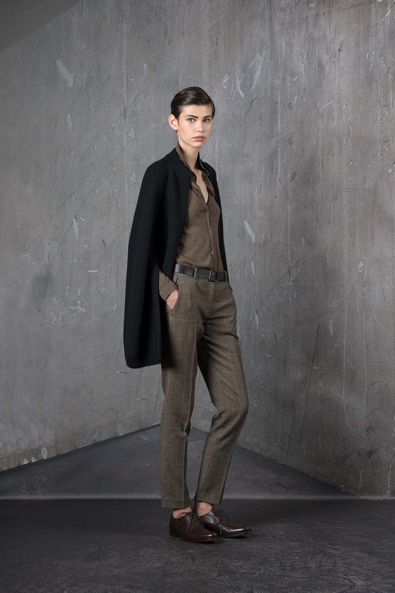 gray wool slim pencil pants