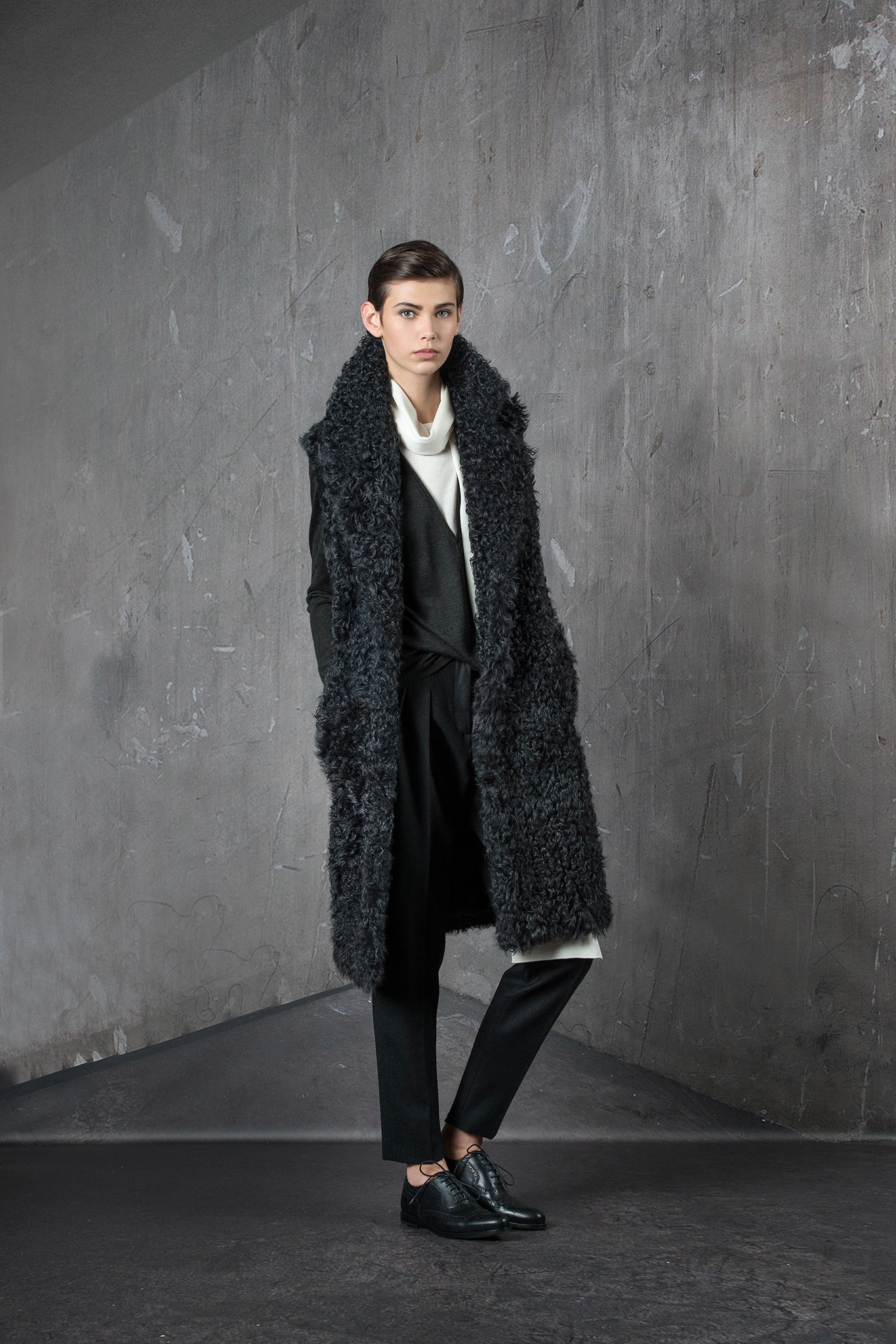 black faux-fur relaxed layered coat