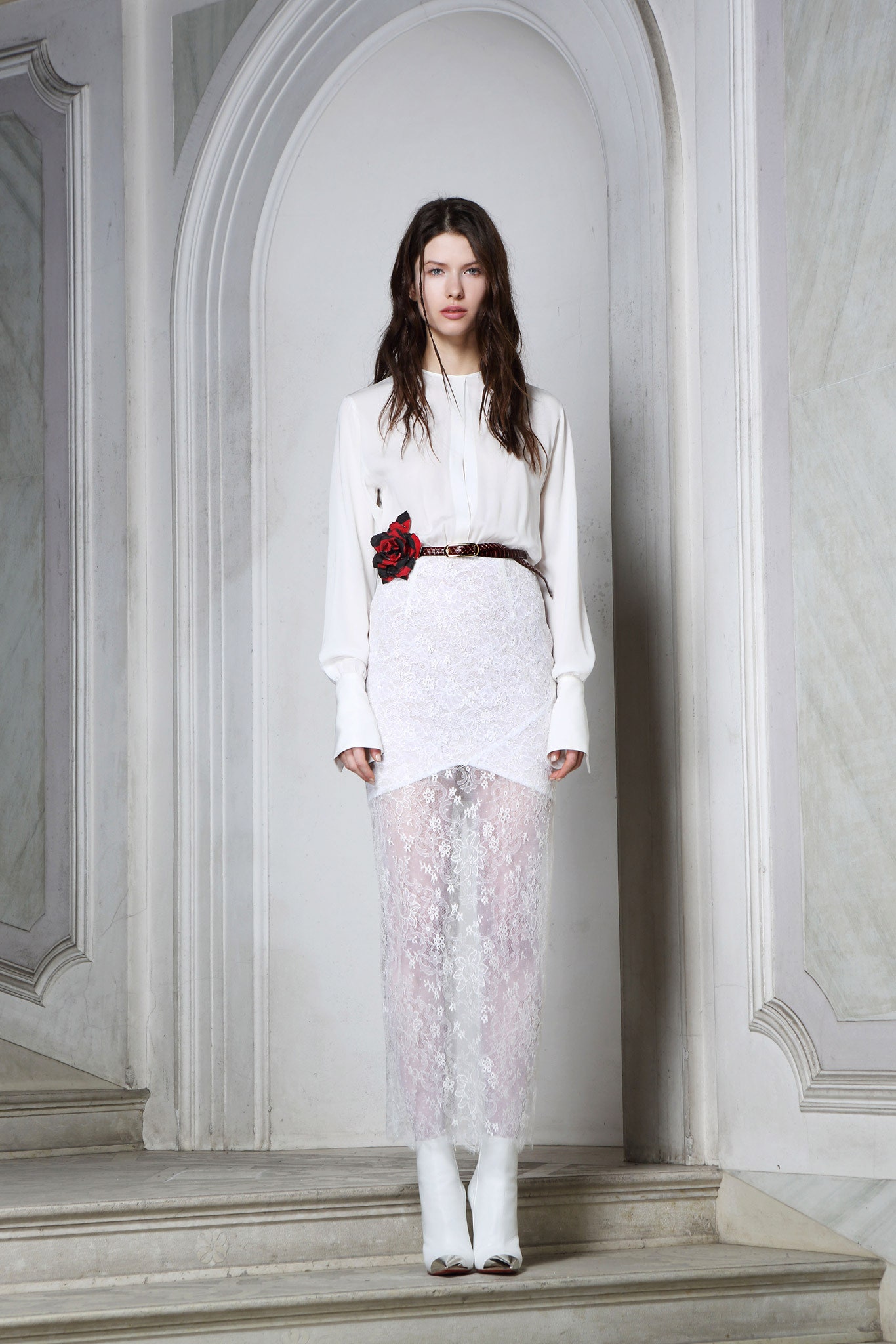 white lace asymmetric fitted high-waisted sheer skirt