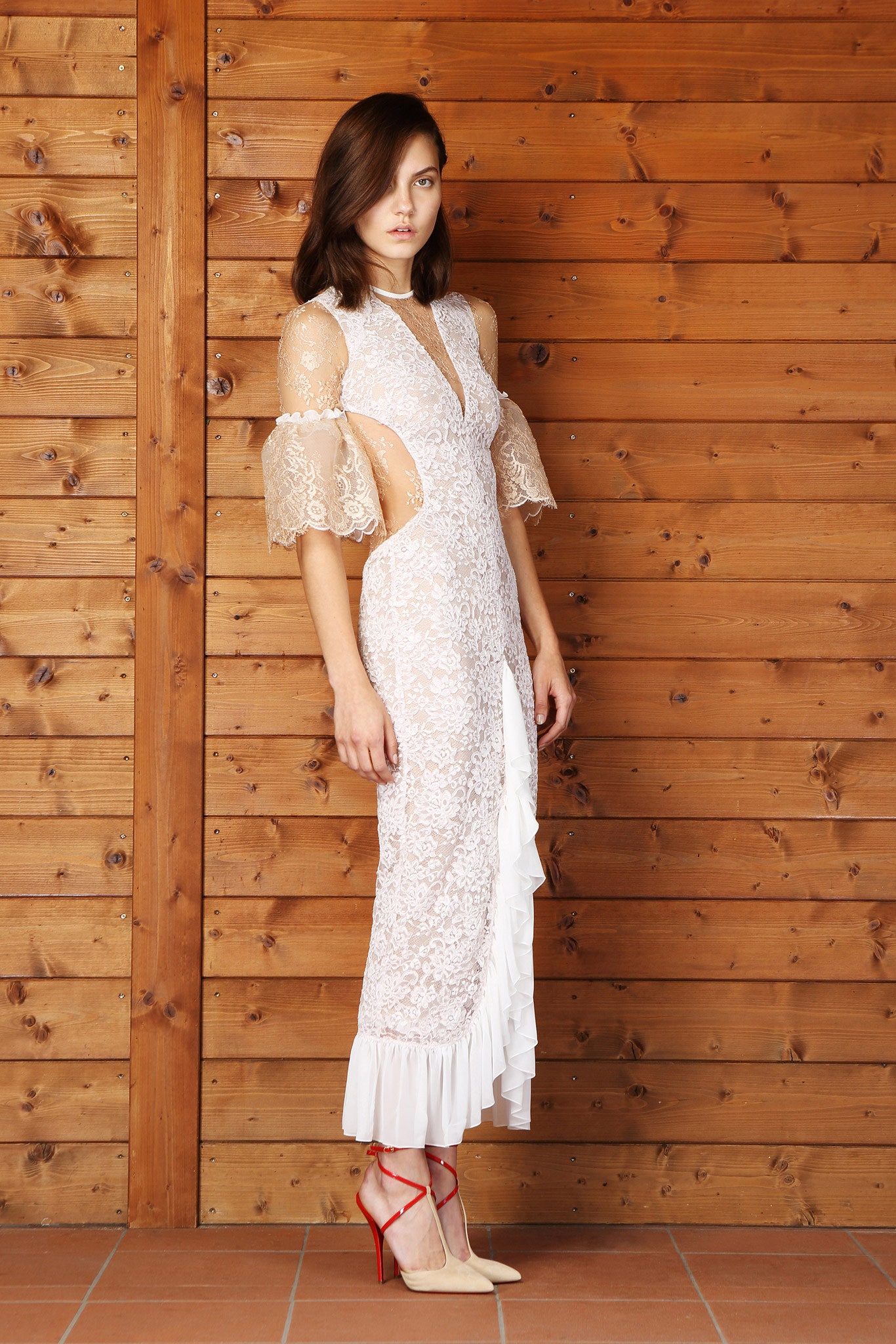 white lace sleeveless v-neck fitted ruffled tiered dress