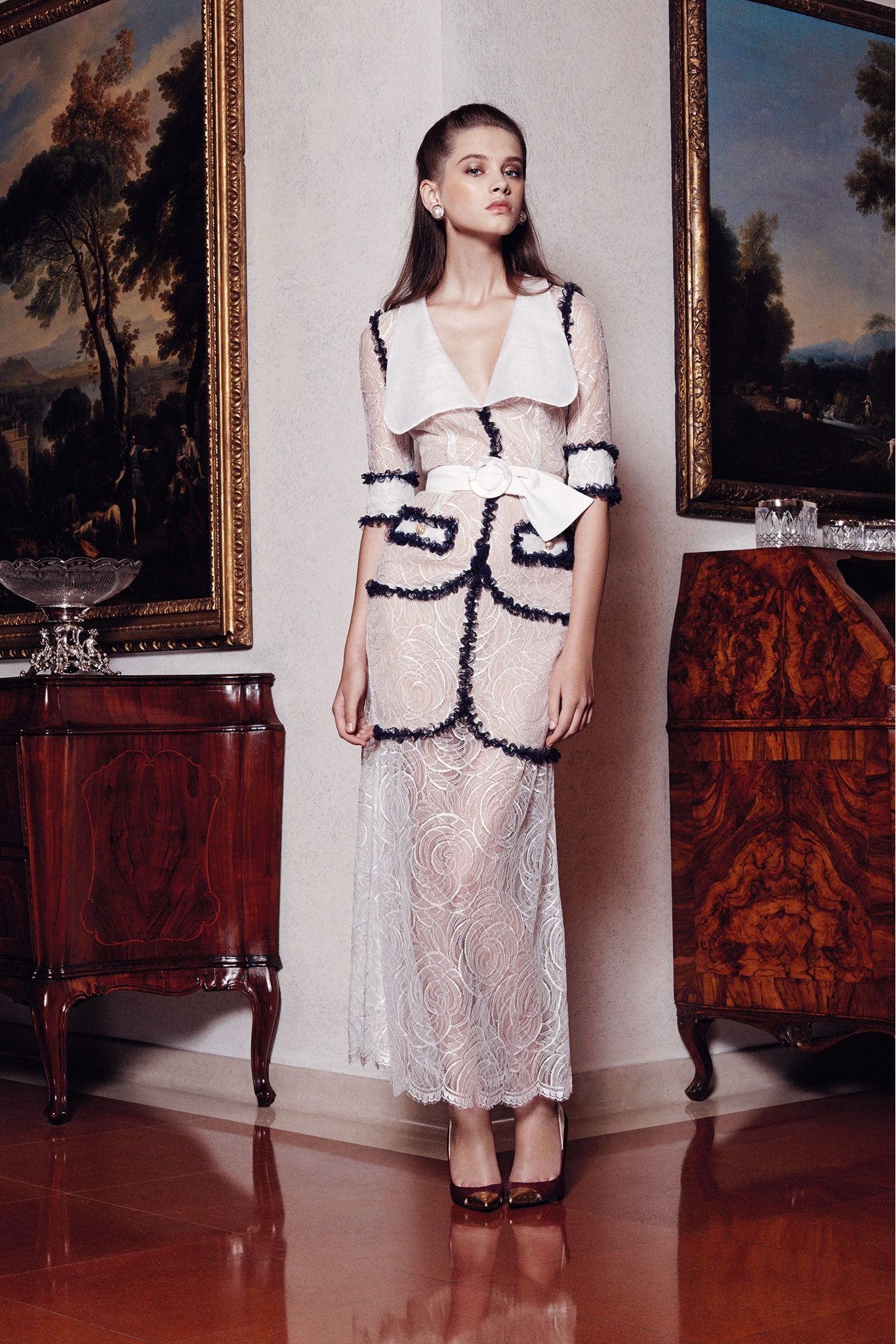 white lace fitted dress