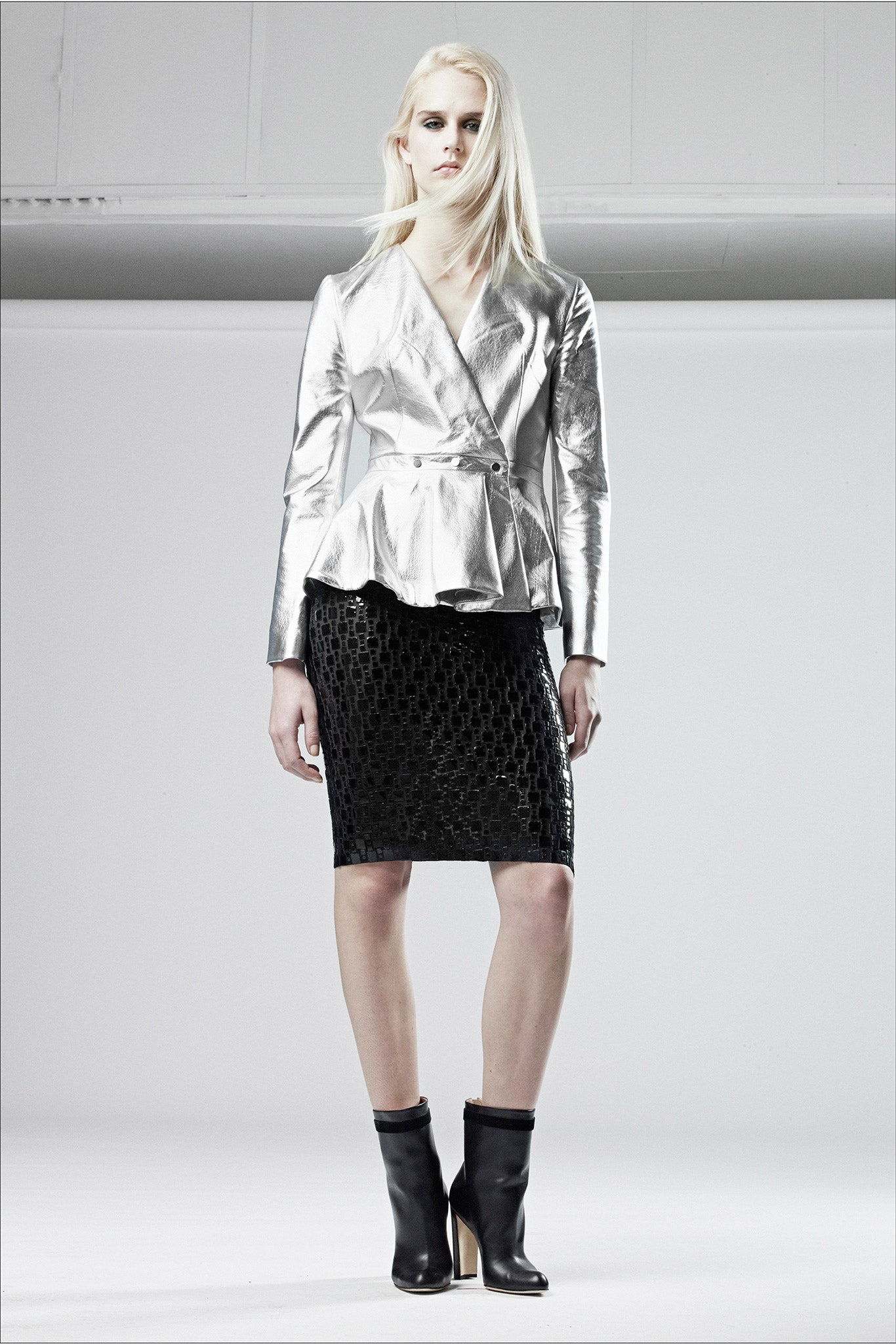 gray metallic long-sleeve collared fitted flared shiny jacket