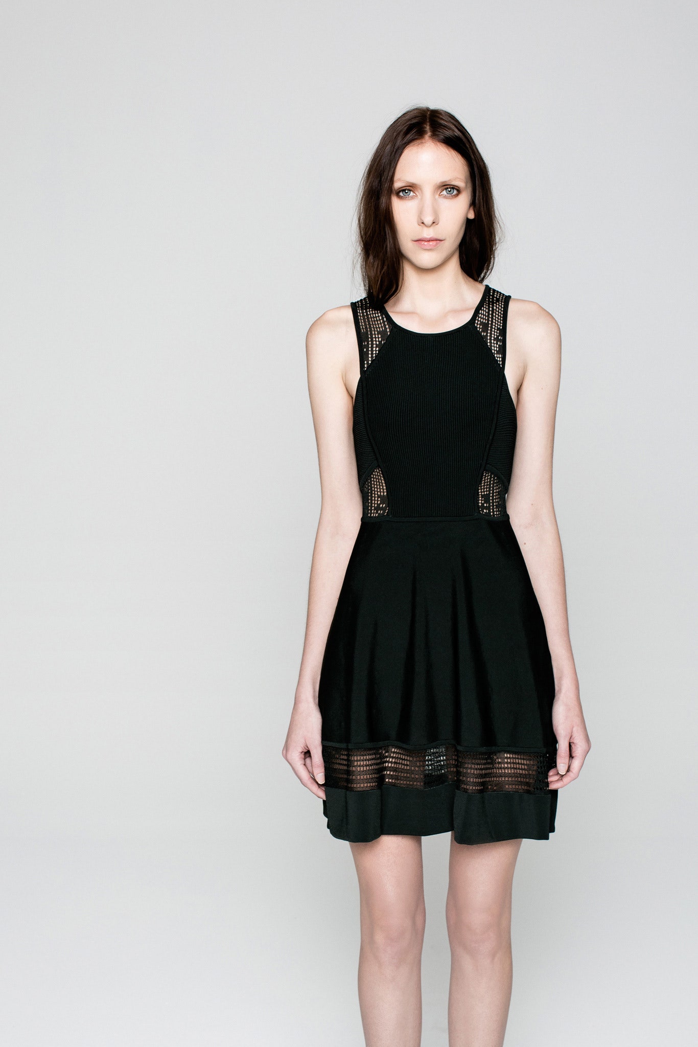 black fitted sleeveless dress