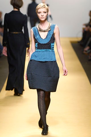 blue and black fitted sleeveless dress