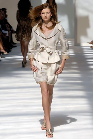 beige cotton long-sleeve collared fitted belted jacket