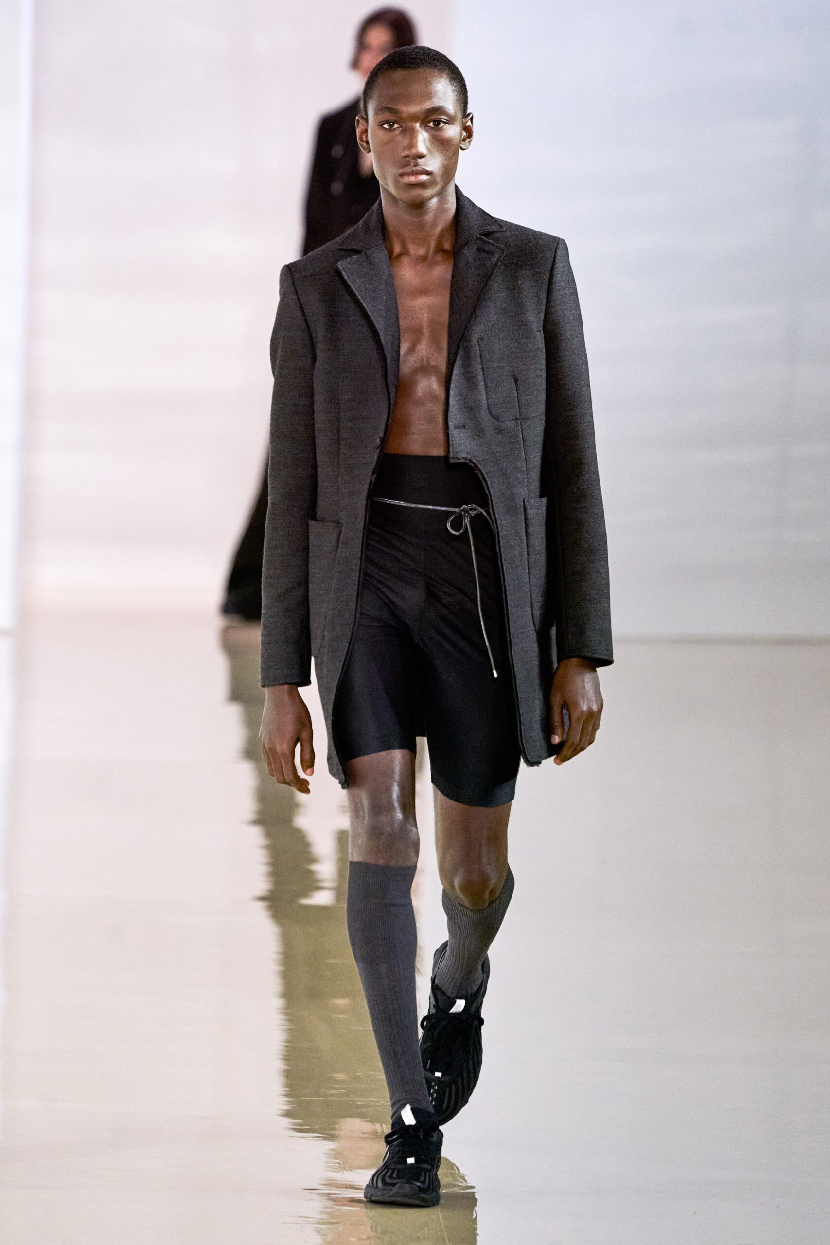 black cotton fitted zippered short shorts