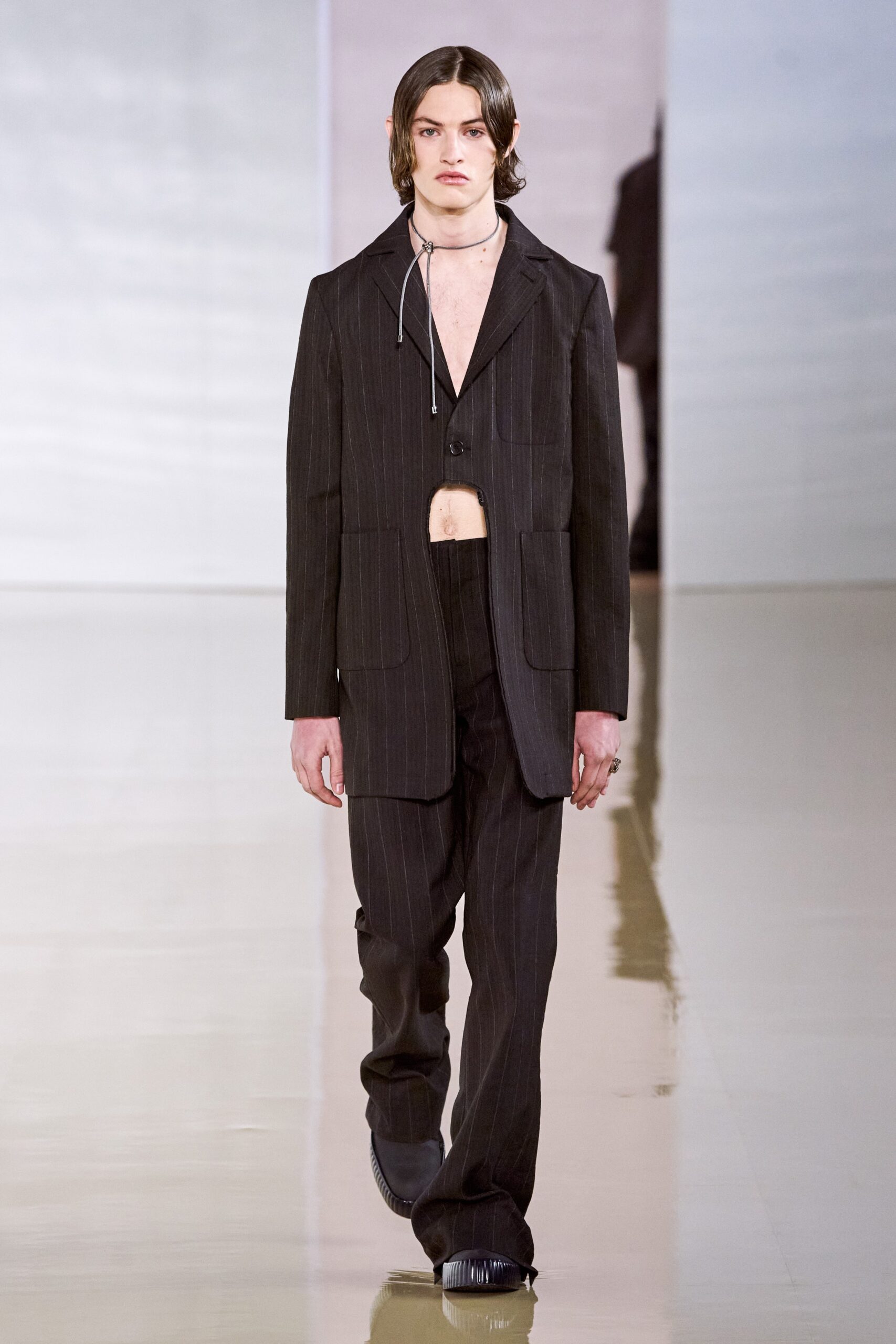 black wool long-sleeve collared fitted striped buttoned suit