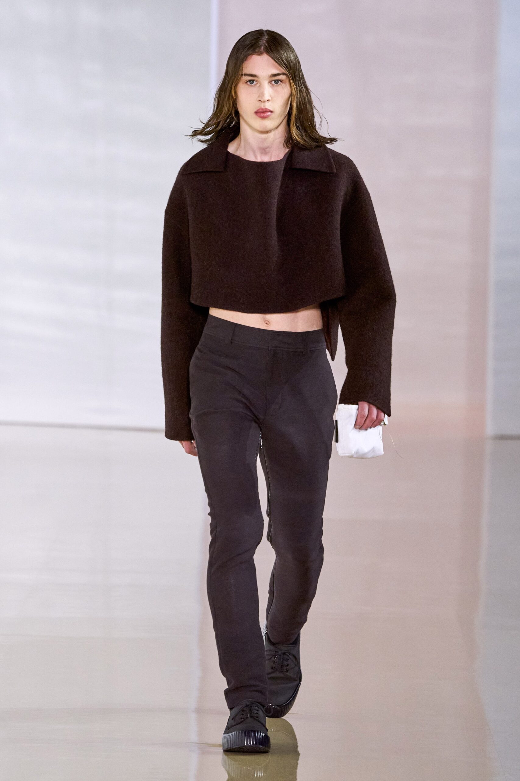 brown wool long-sleeve collared relaxed cropped top