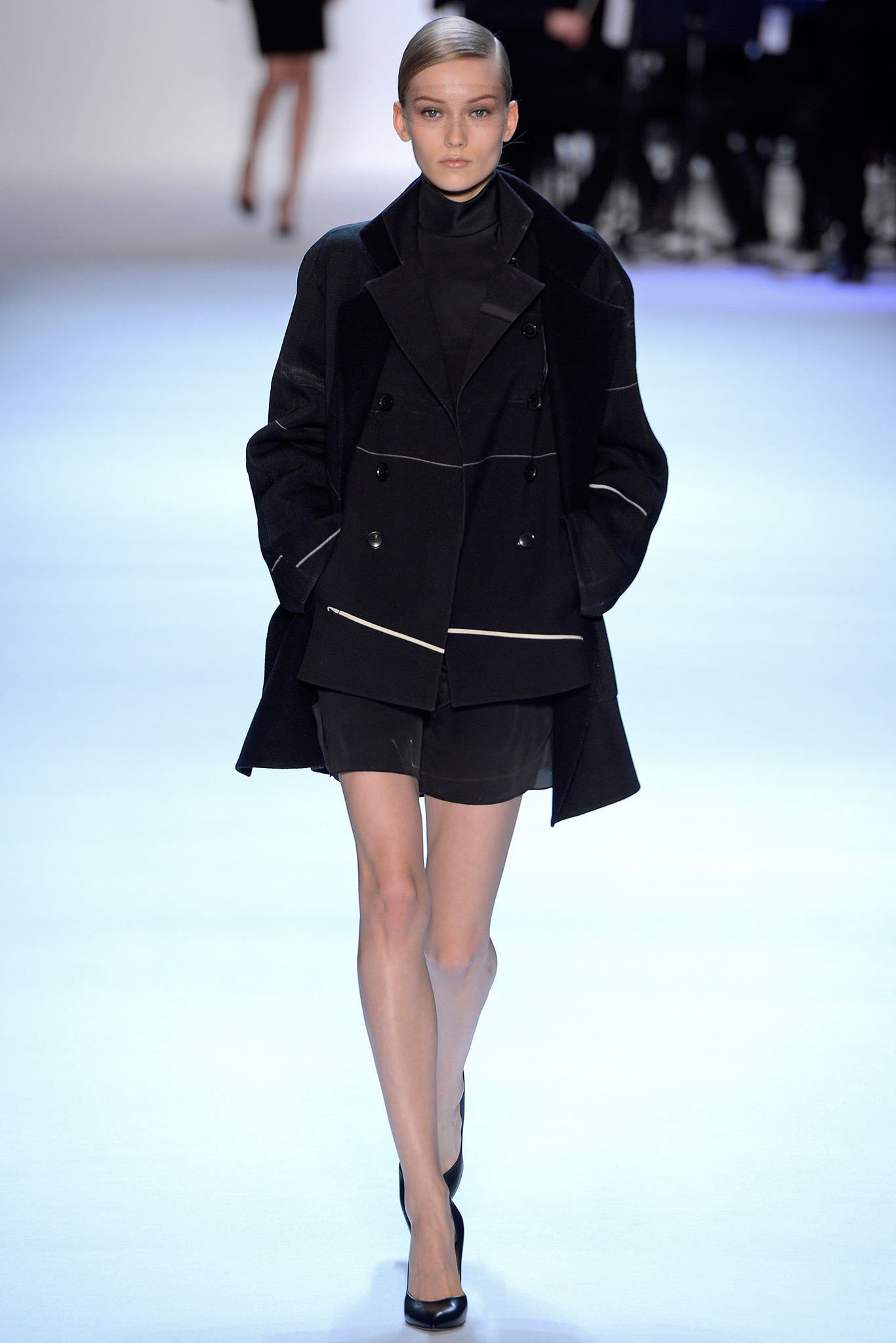 black wool long-sleeve double-breasted fitted zippered coat