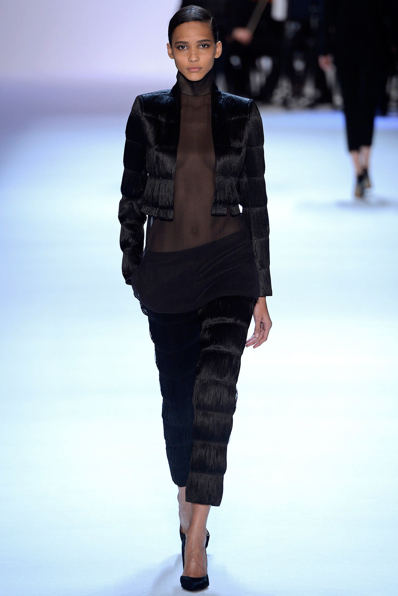 black silk long-sleeve collared fitted pleated jacket