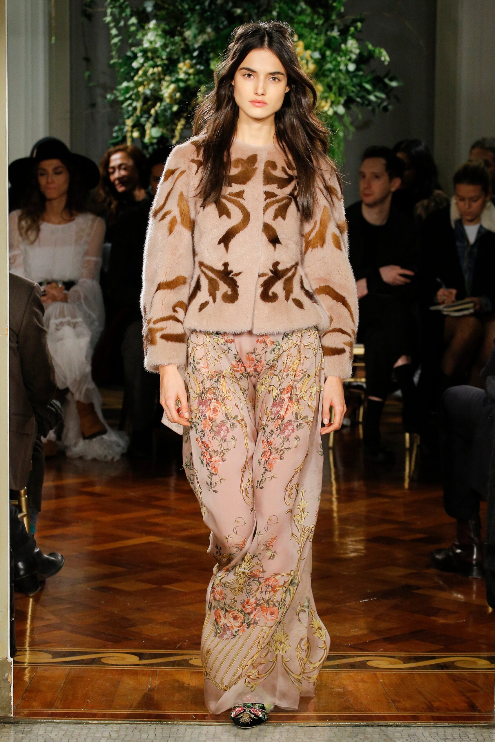 brown wool long-sleeve fitted embroidered sweater