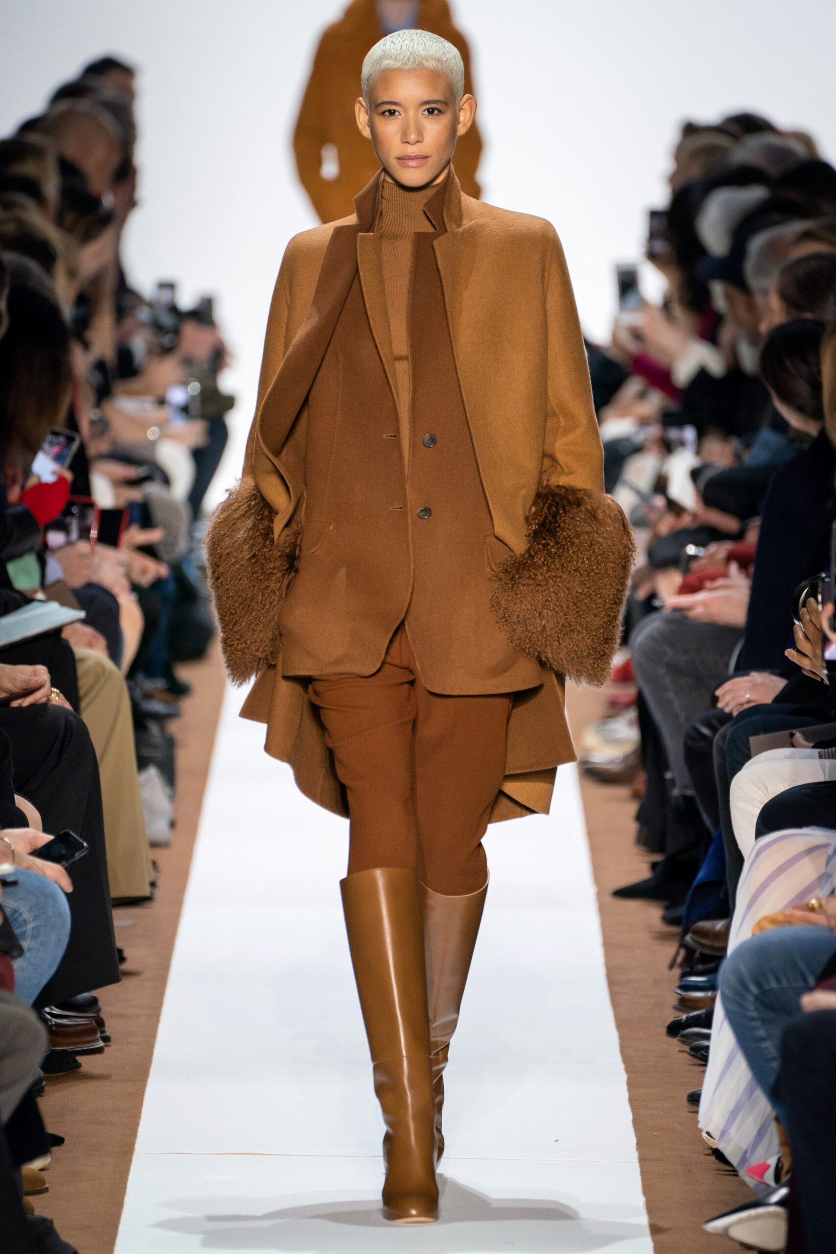 brown wool long-sleeve collared structured draped coat
