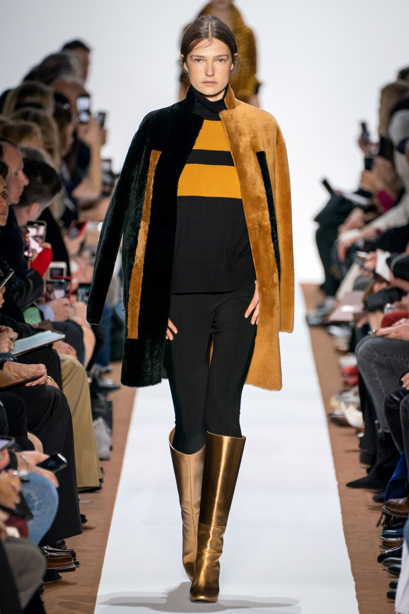 color-blocked faux-fur coat