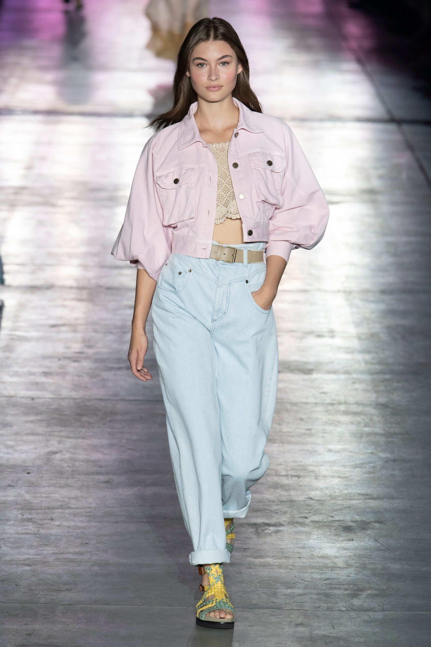pink denim short-sleeve collared relaxed buttoned jacket