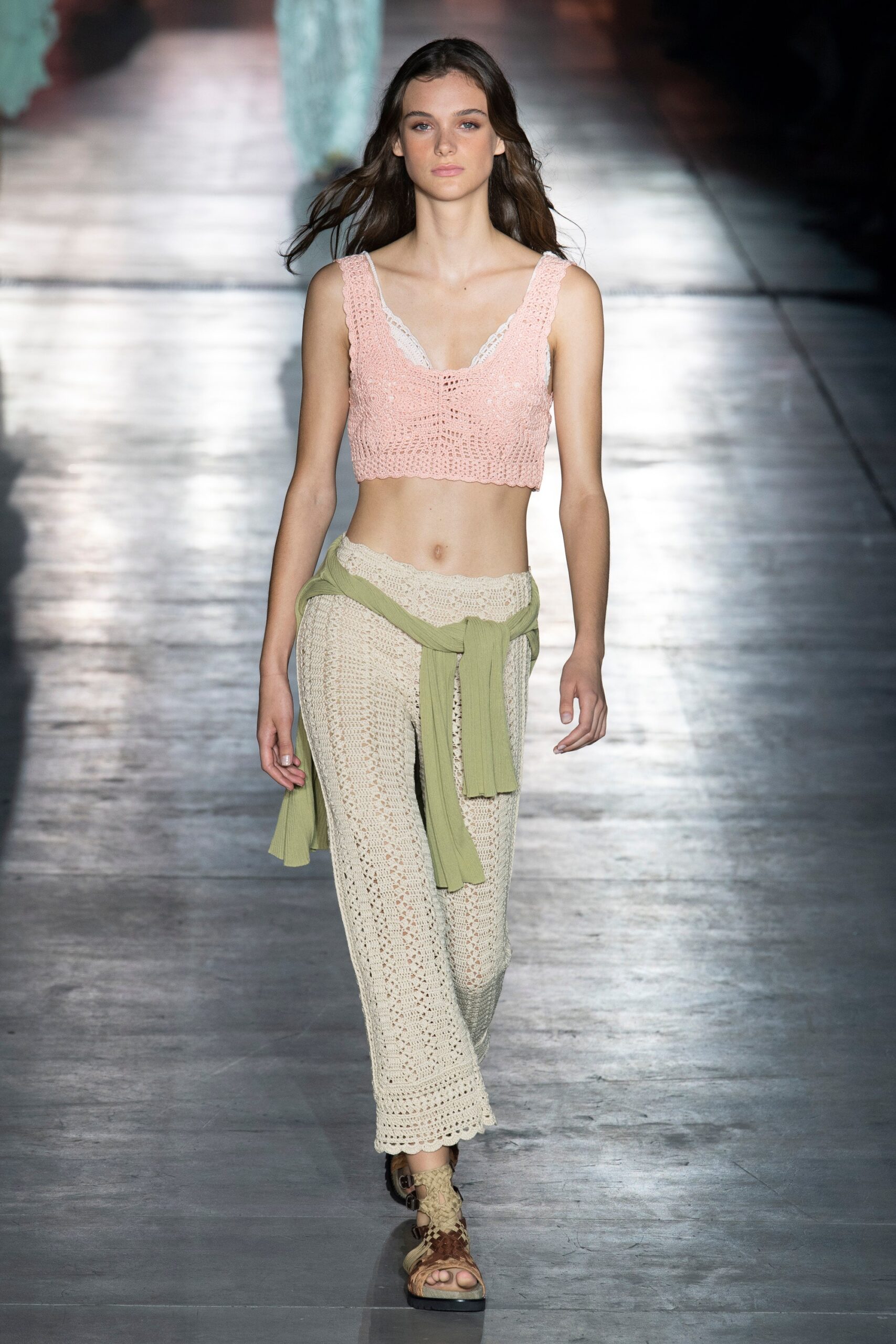 pink crochet sleeveless v-neck fitted cropped crop-top