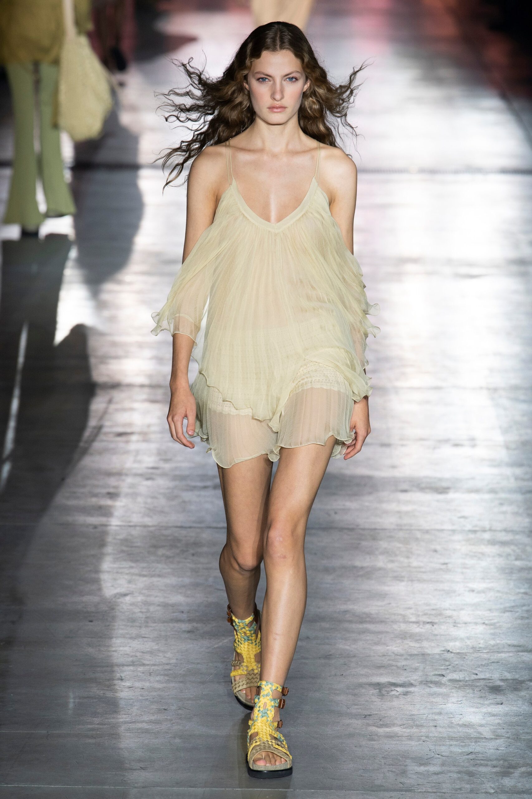 yellow chiffon sleeveless v-neck relaxed layered pleated dress