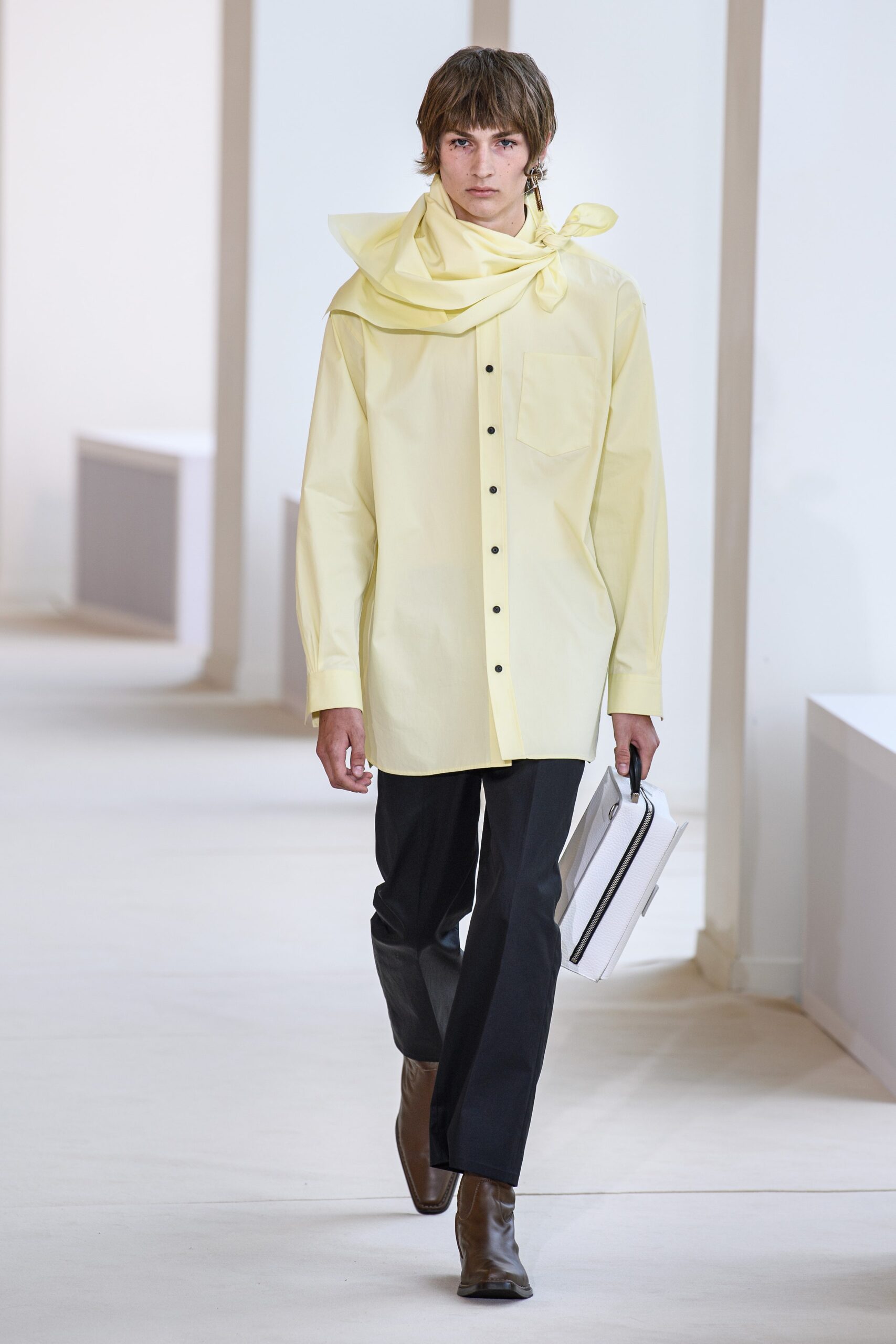 yellow cotton long-sleeve collared relaxed buttoned shirt