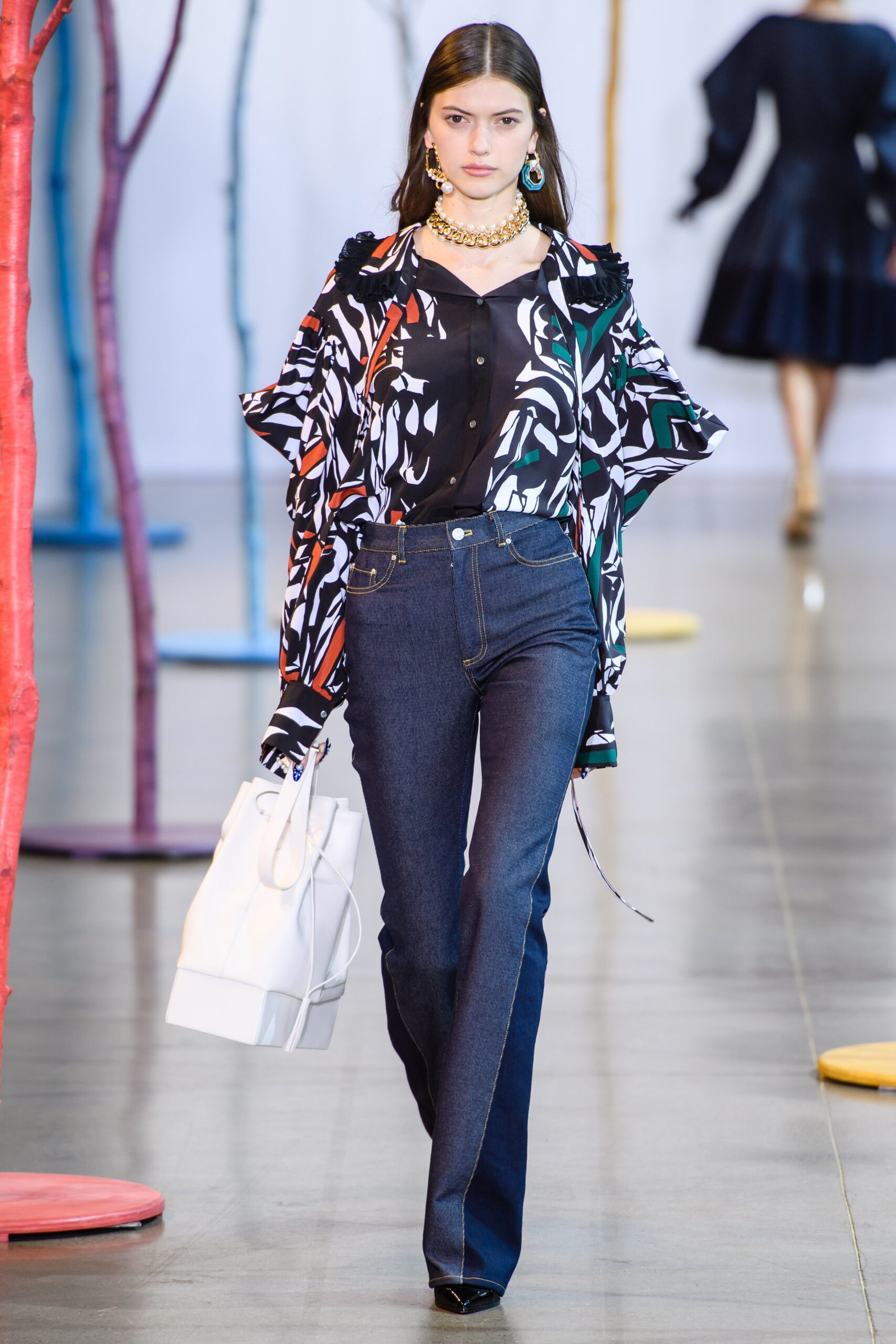 printed shirt with fitted jeans
