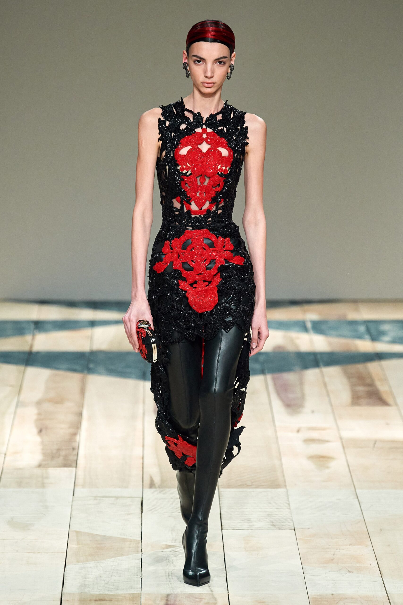 black lace sleeveless v-neck fitted embroidered tiered dress