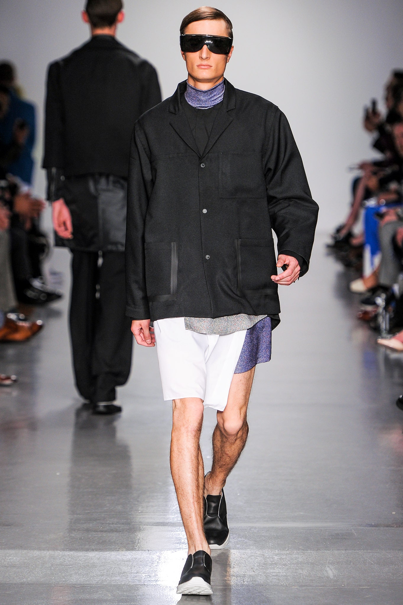 blue cotton long-sleeve collared fitted layered shirt