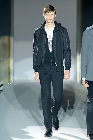 black cotton long-sleeve collared fitted zippered jacket