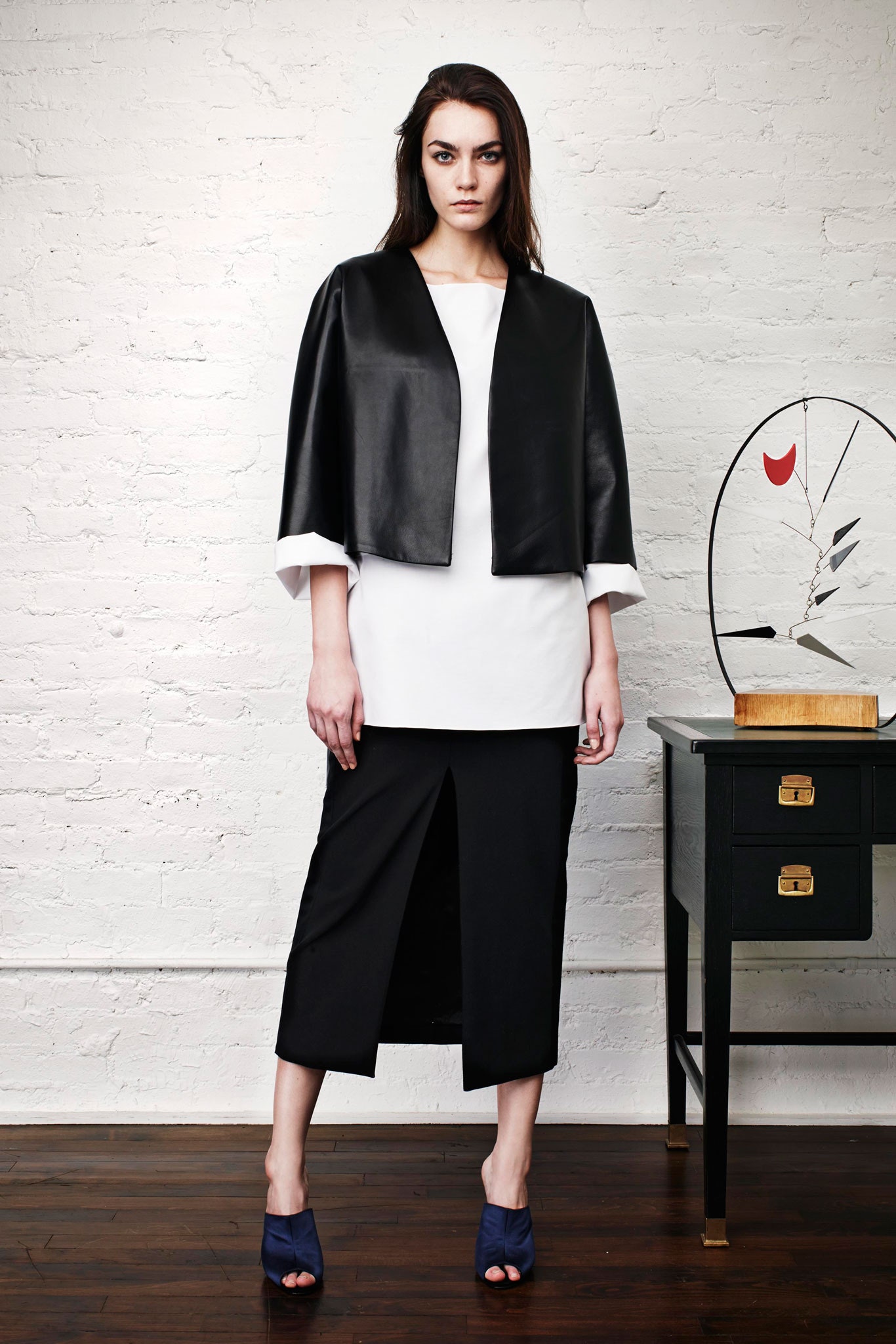 black cotton slit fitted pencil skirt
