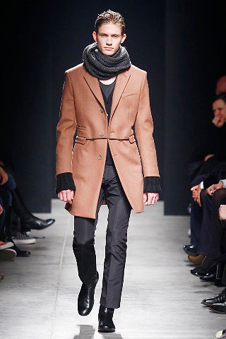 brown wool long-sleeve collared tailored belted coat