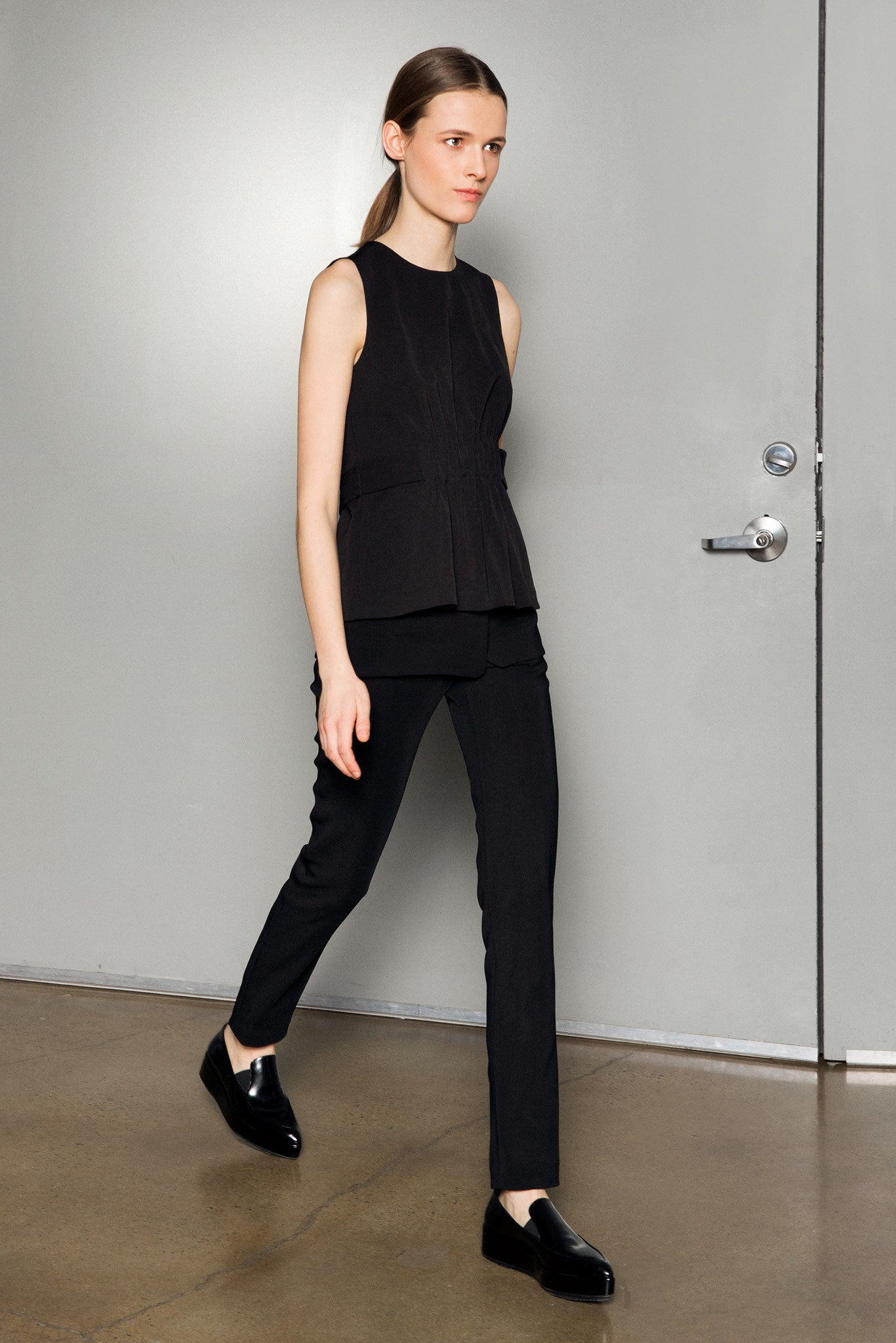 black cotton sleeveless v-neck fitted pleated top