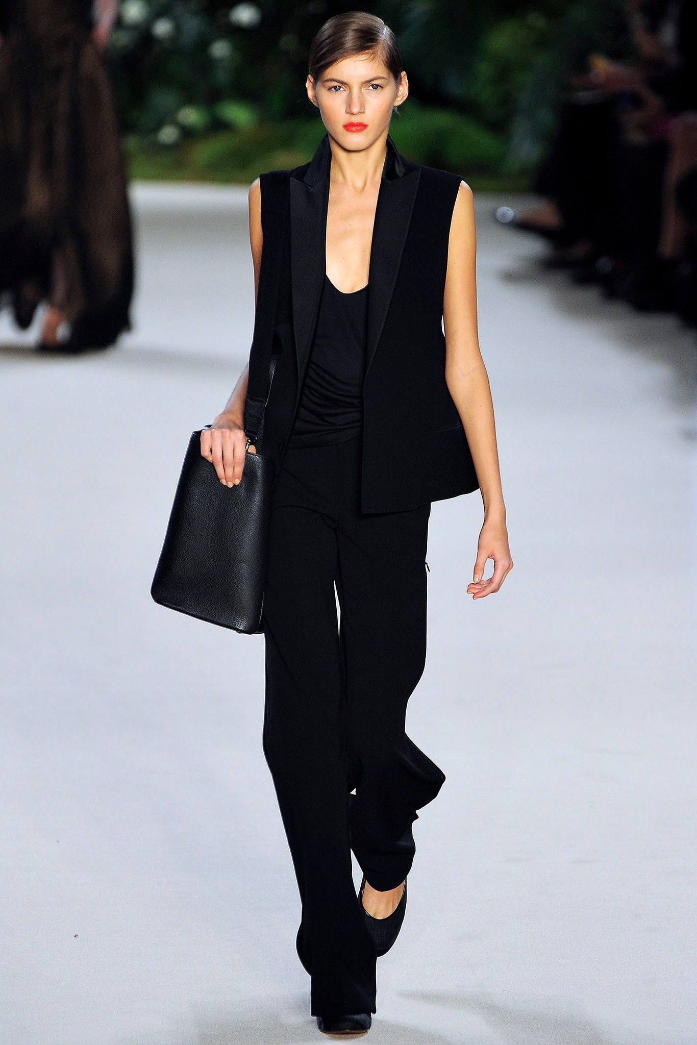 black cotton sleeveless collared fitted straight-leg suit