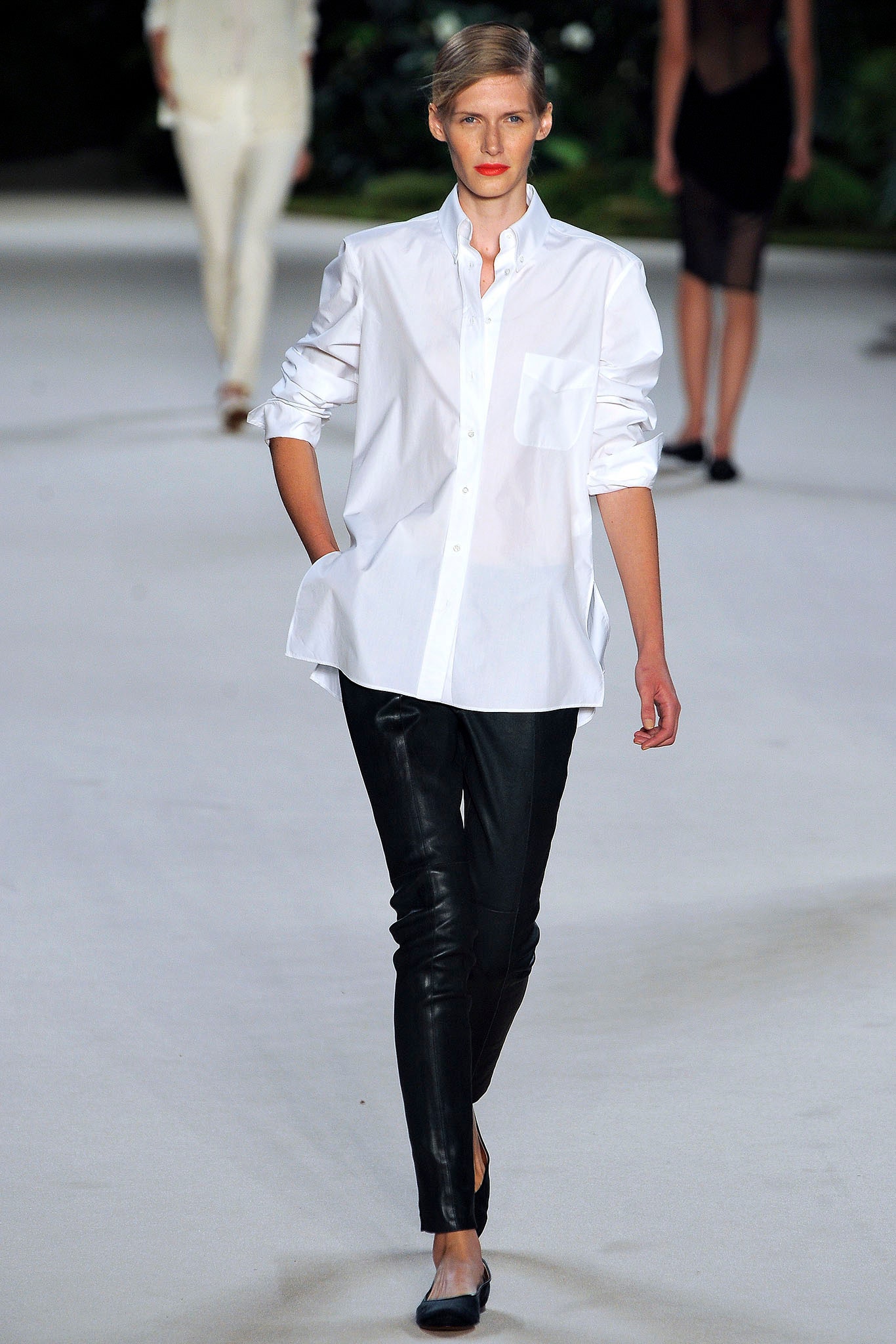 black leather fitted straight-leg pants