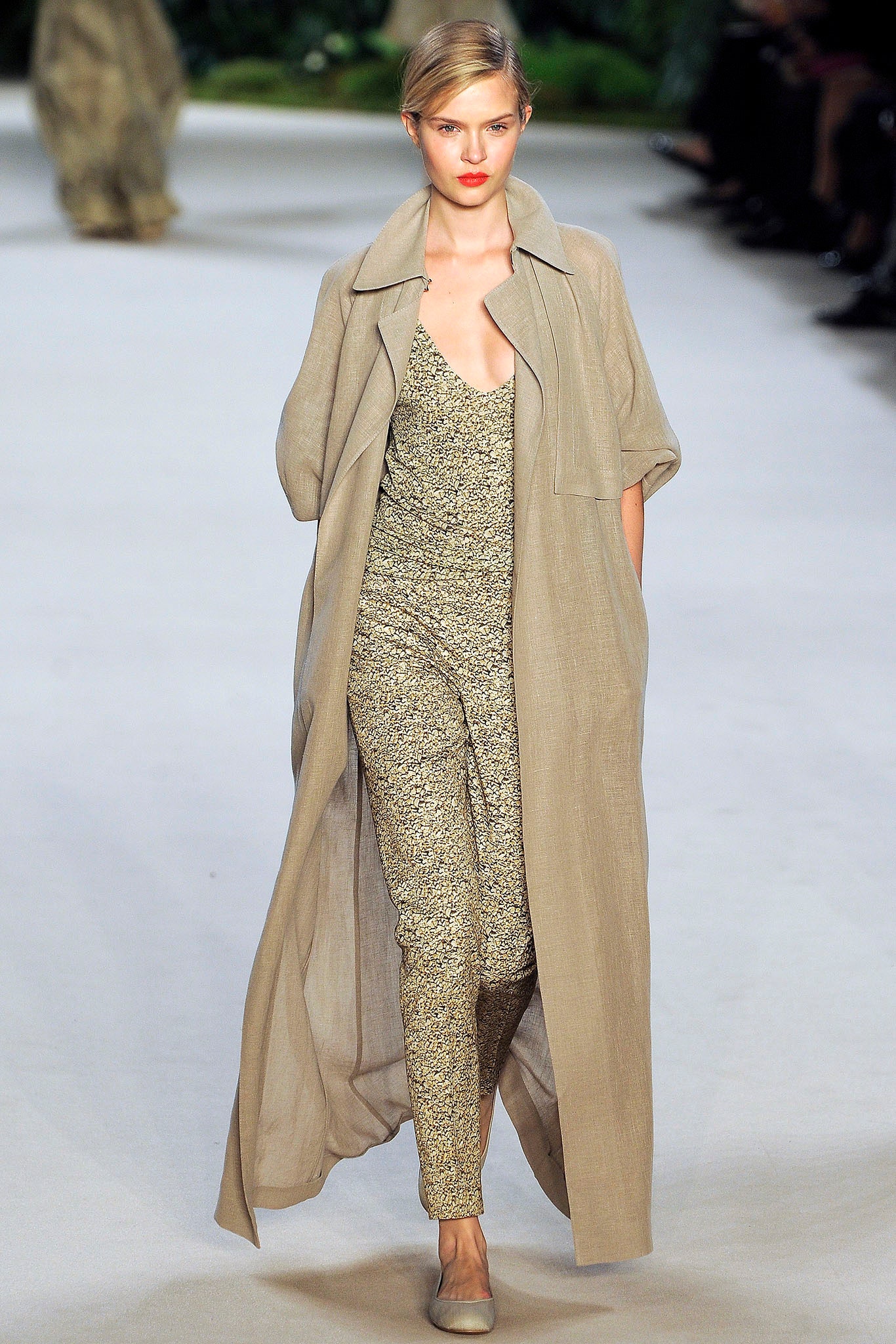 beige linen long-sleeve collared relaxed buttoned coat