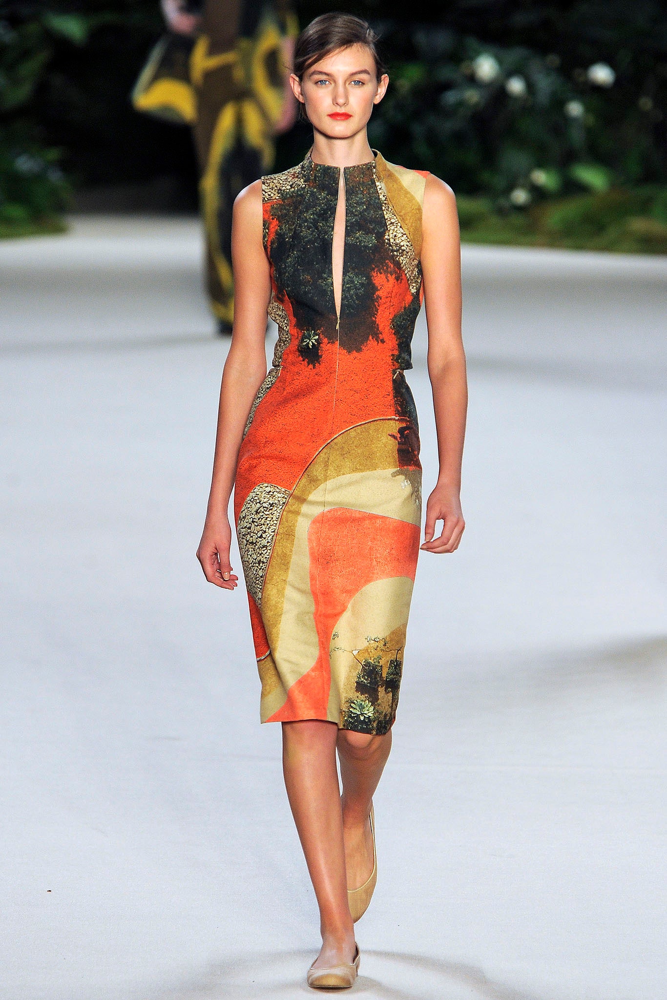 fitted printed midi dress