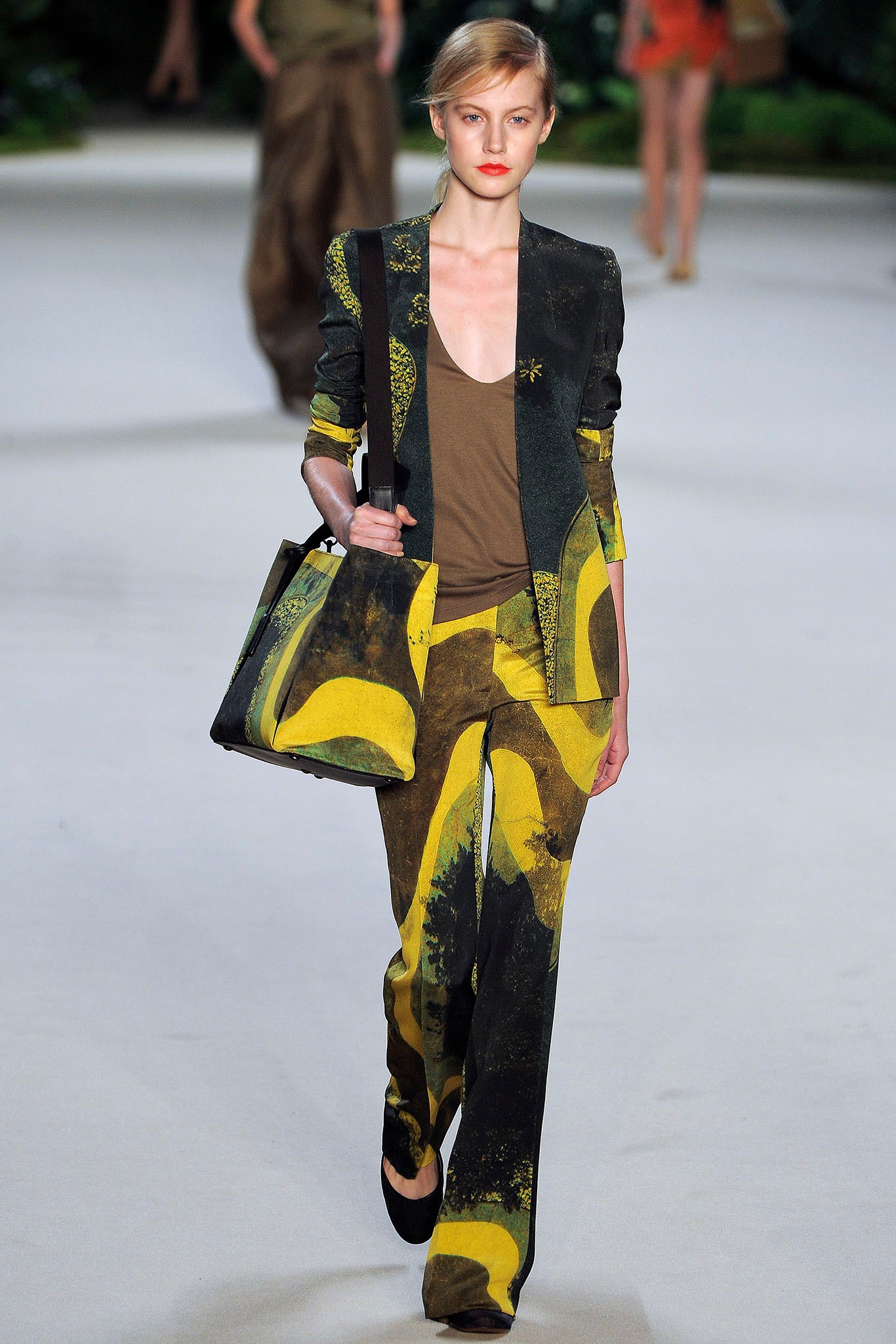 green cotton long-sleeve v-neck tailored printed blazer