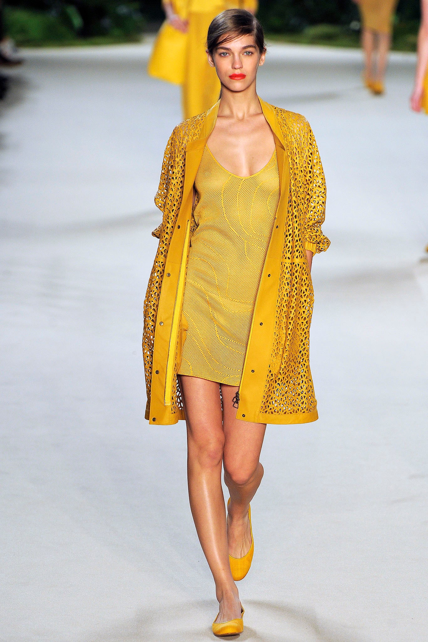 yellow silk long-sleeve collared relaxed buttoned layered coat
