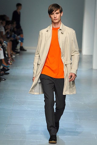 orange cotton short-sleeve collared fitted t-shirt