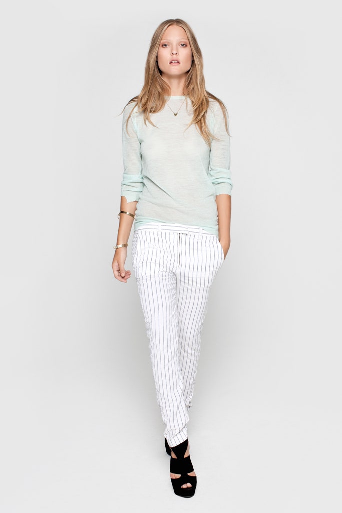 green cotton long-sleeve v-neck relaxed top