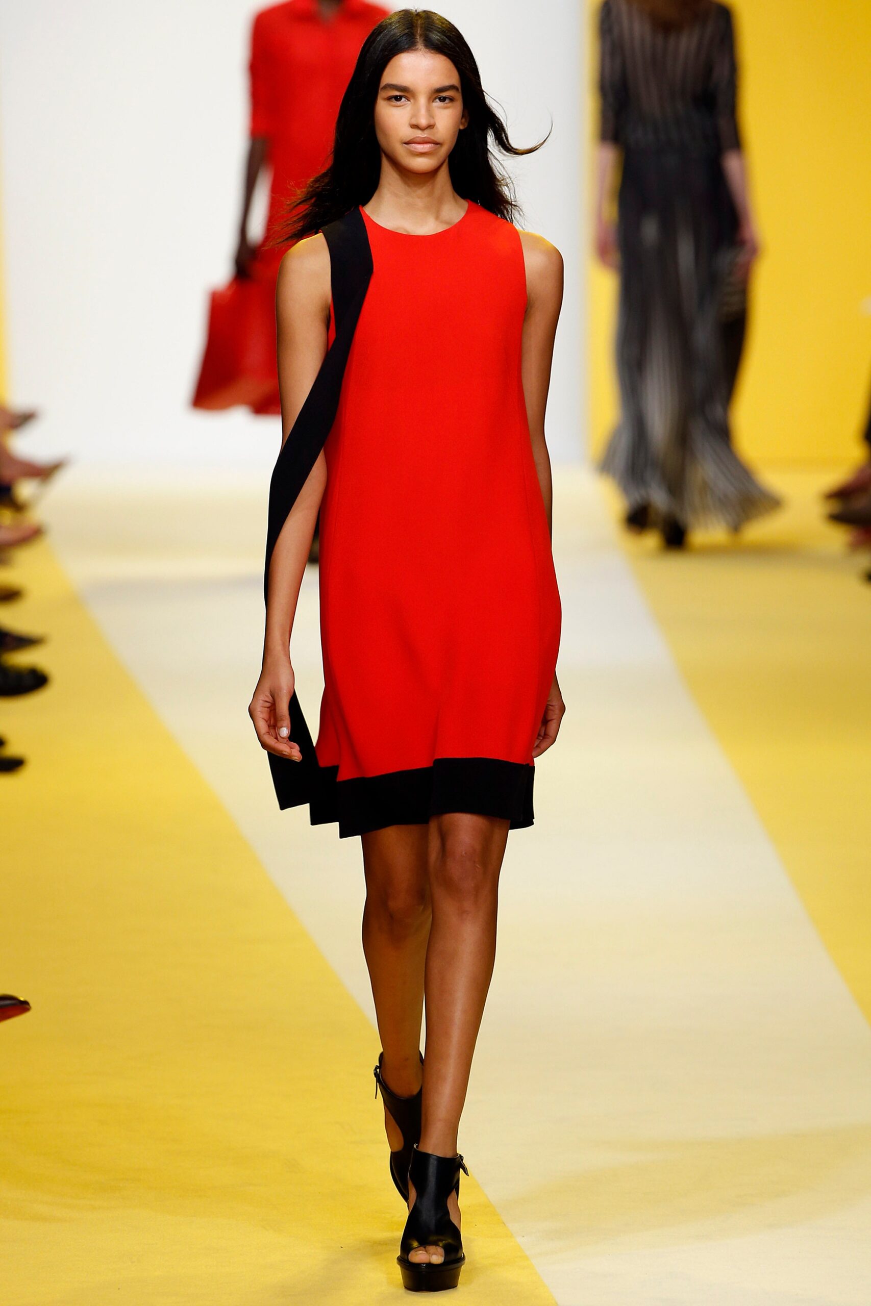 red black asymmetric sleeveless dress