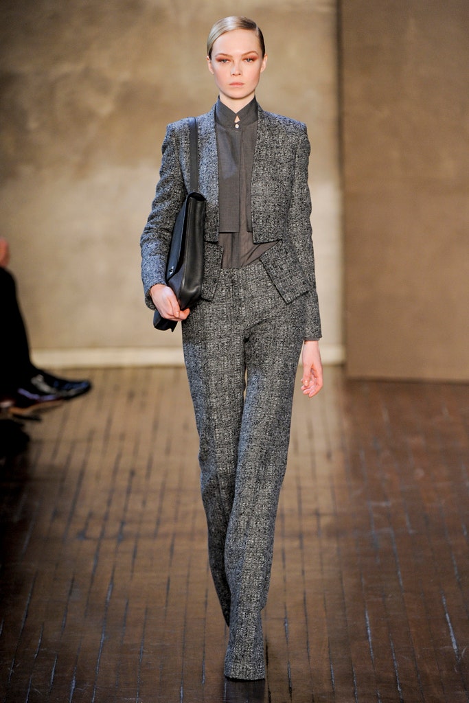 gray tweed long-sleeve collared tailored buttoned pencil suit