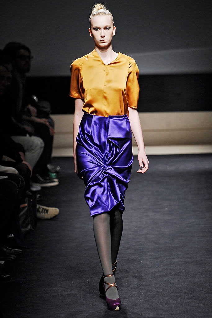 purple fitted ruched skirt