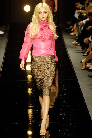 pink fitted top and brown pencil skirt