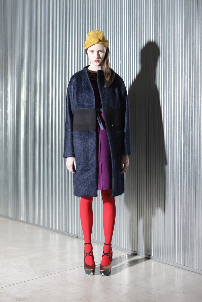 blue wool long-sleeve collared relaxed buttoned coat