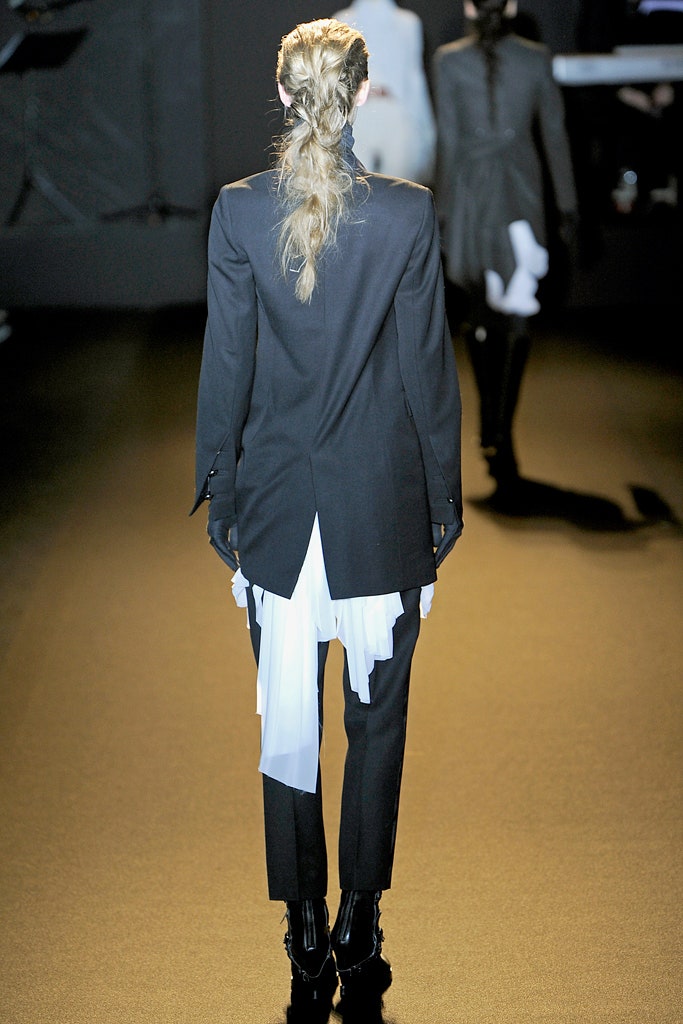black tailored blazer with white shirt