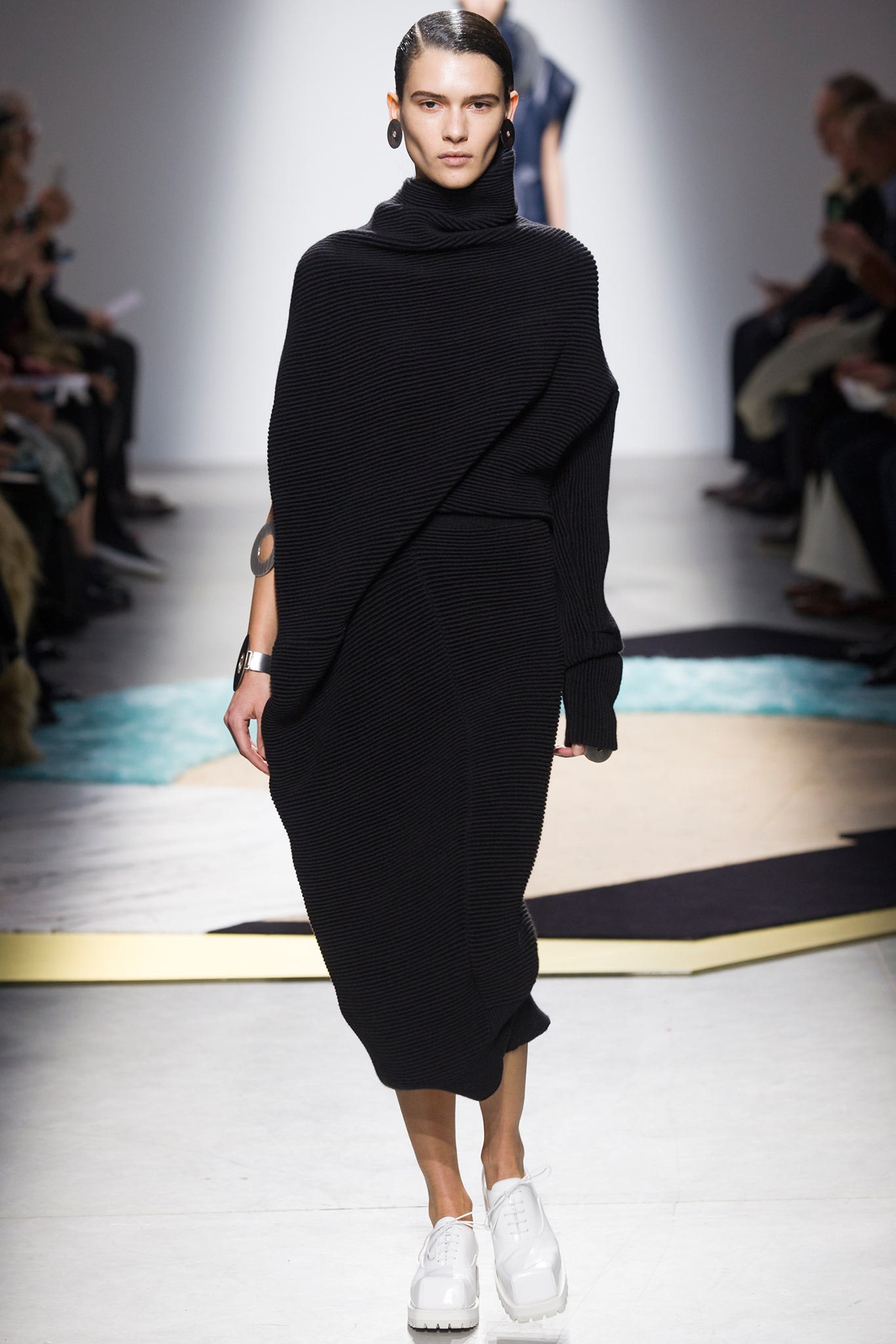 black relaxed knit dress