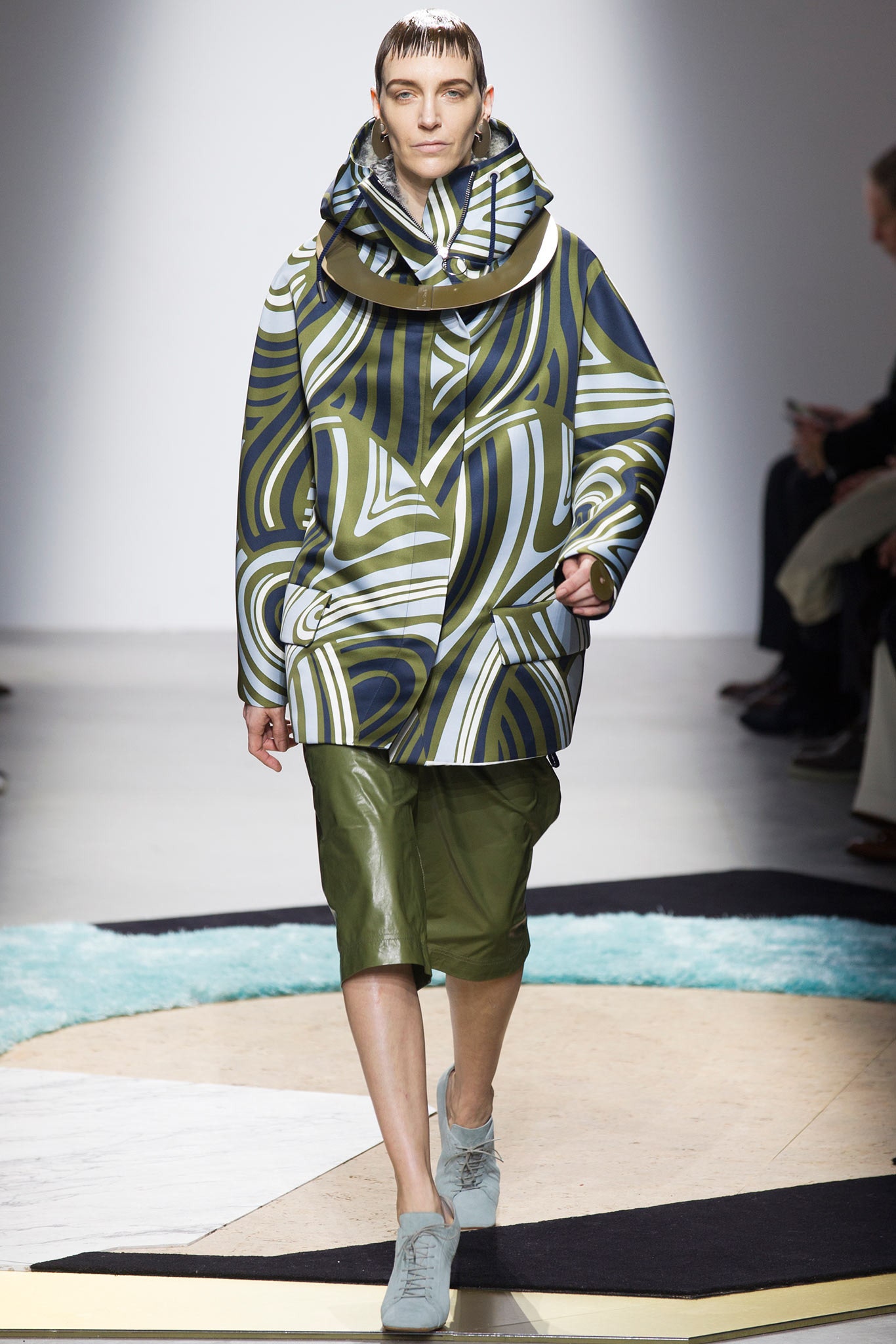 green vinyl long-sleeve collared relaxed printed jacket