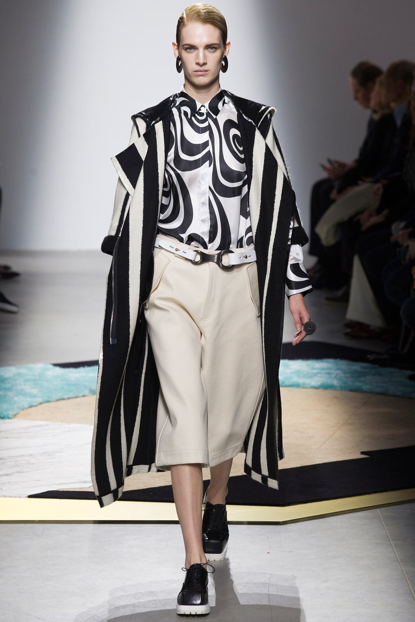 black wool long-sleeve collared relaxed striped coat