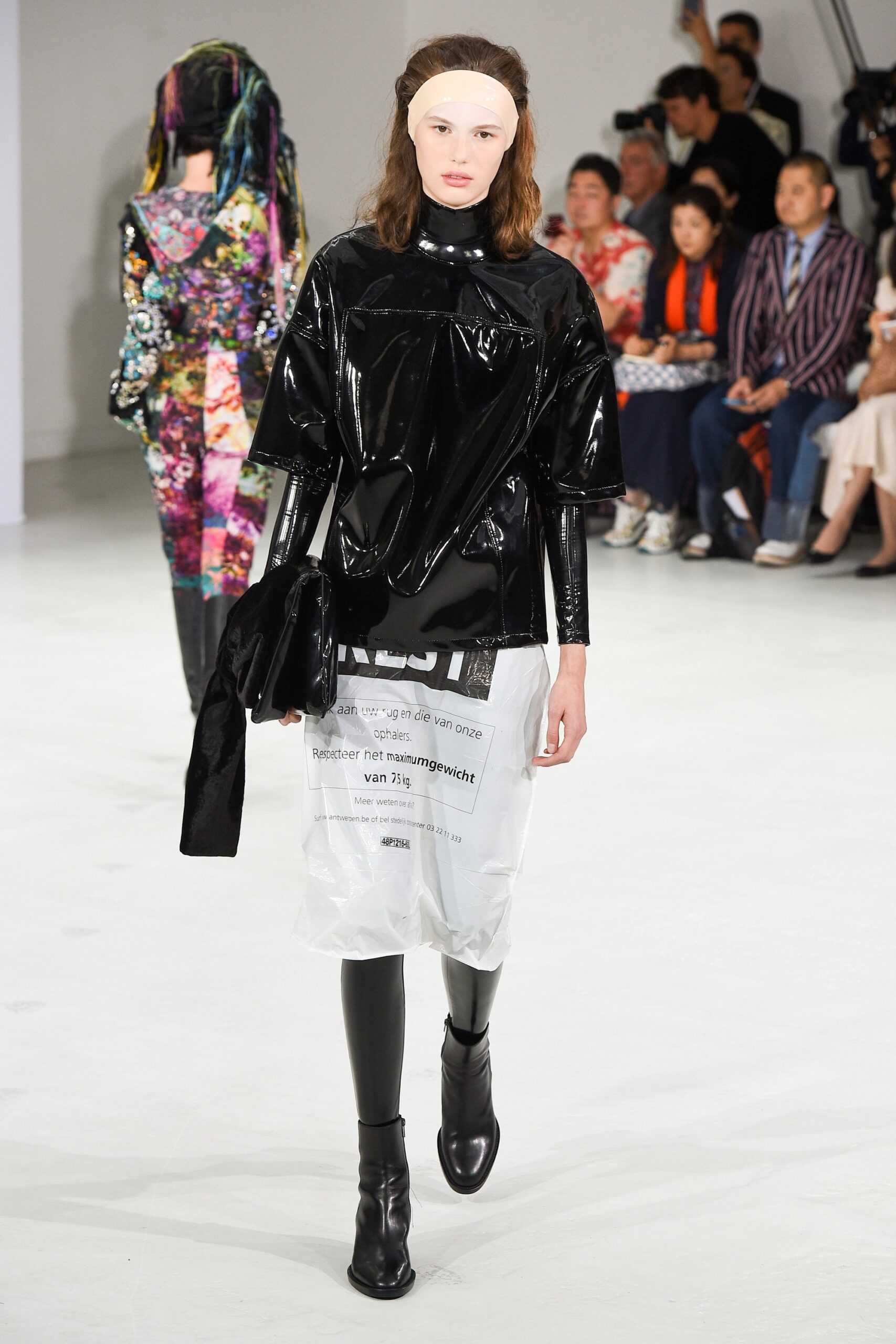 black vinyl top with white skirt